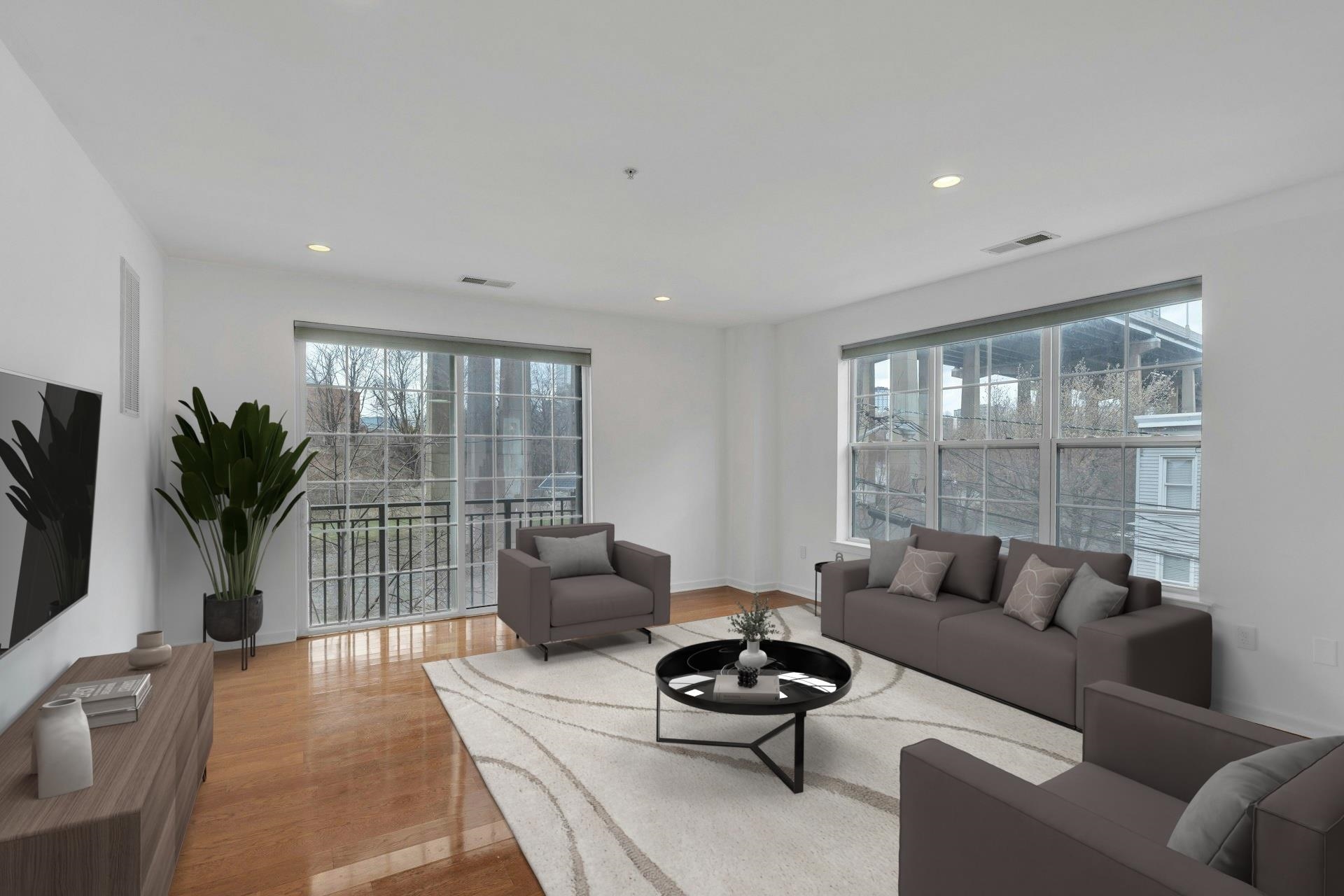 # 250008548 - For Rent in JERSEY CITY - Downtown NJ