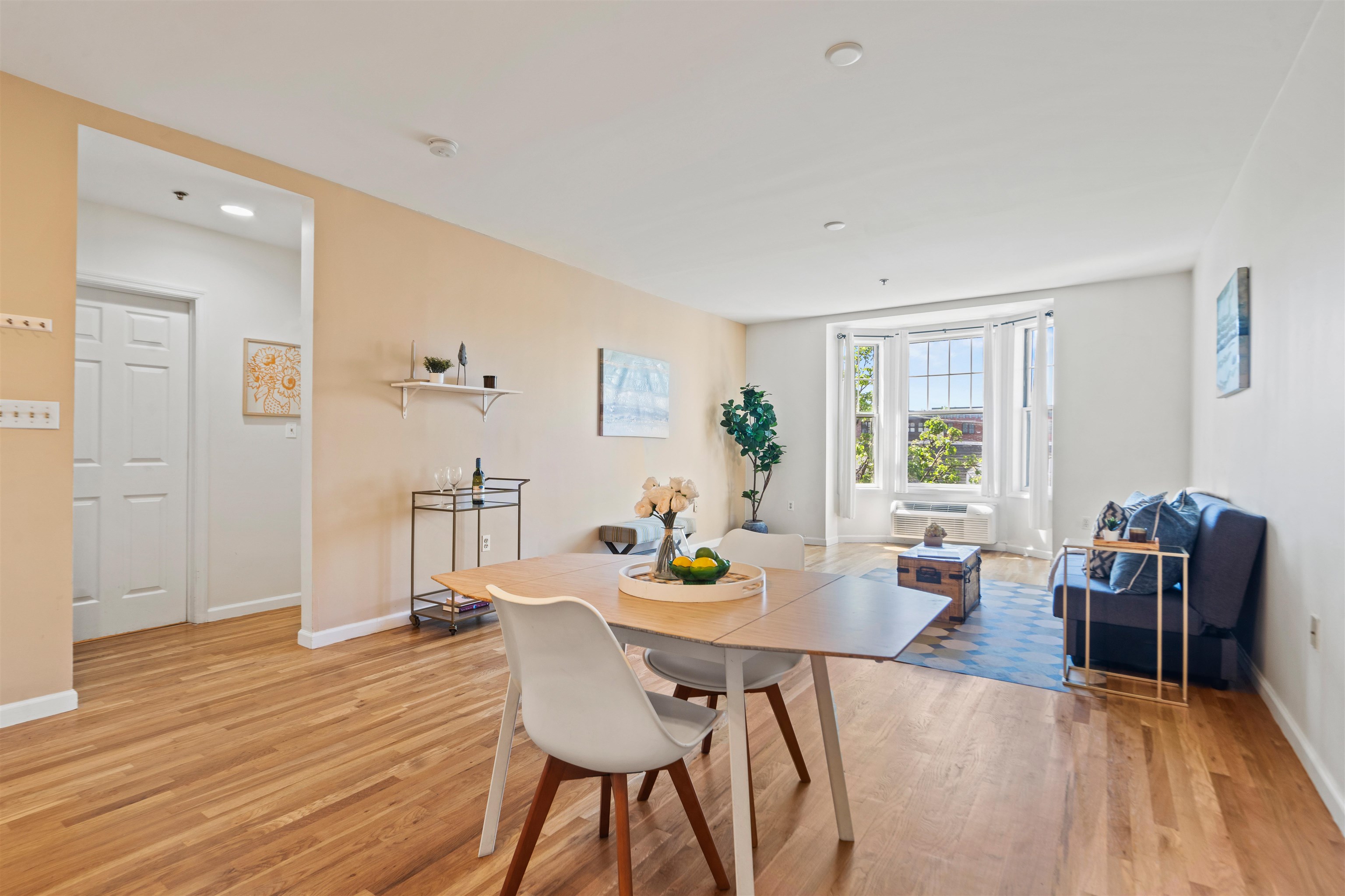 # 250008586 - For Rent in Hoboken NJ