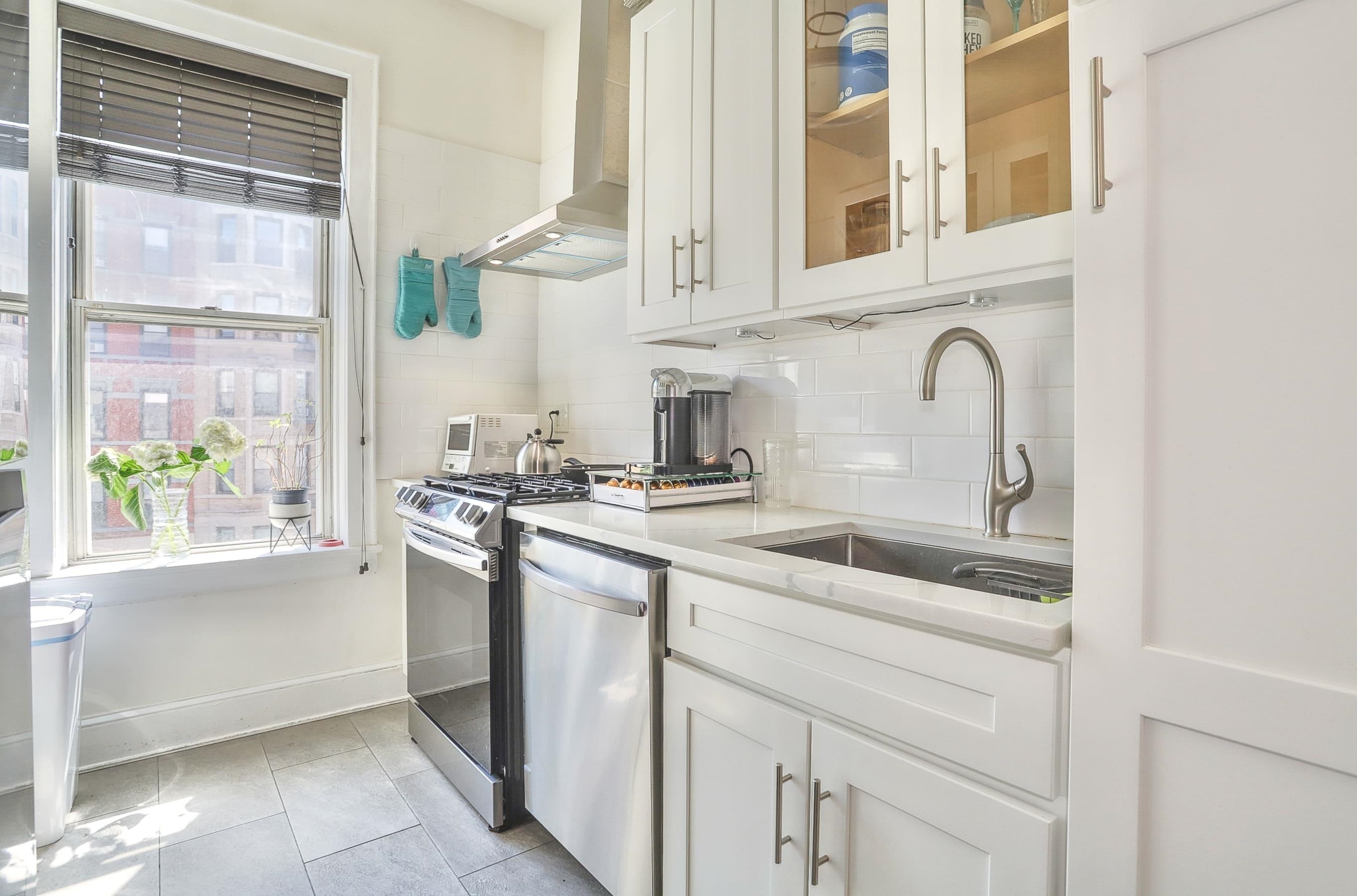 # 250008596 - For Rent in Hoboken NJ