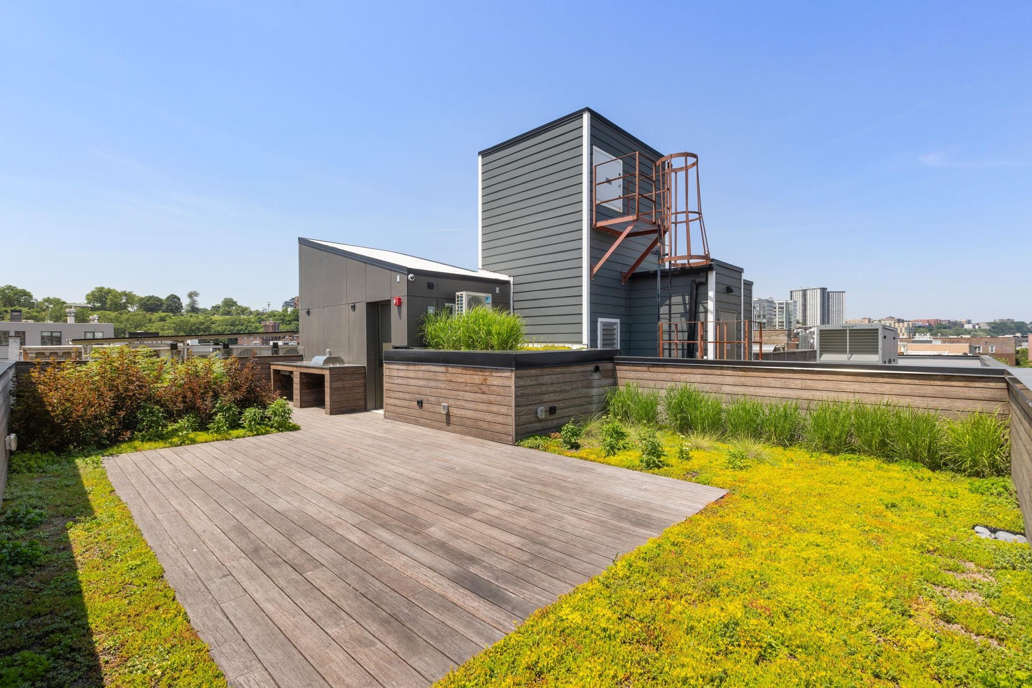 # 250008597 - For Rent in Hoboken NJ