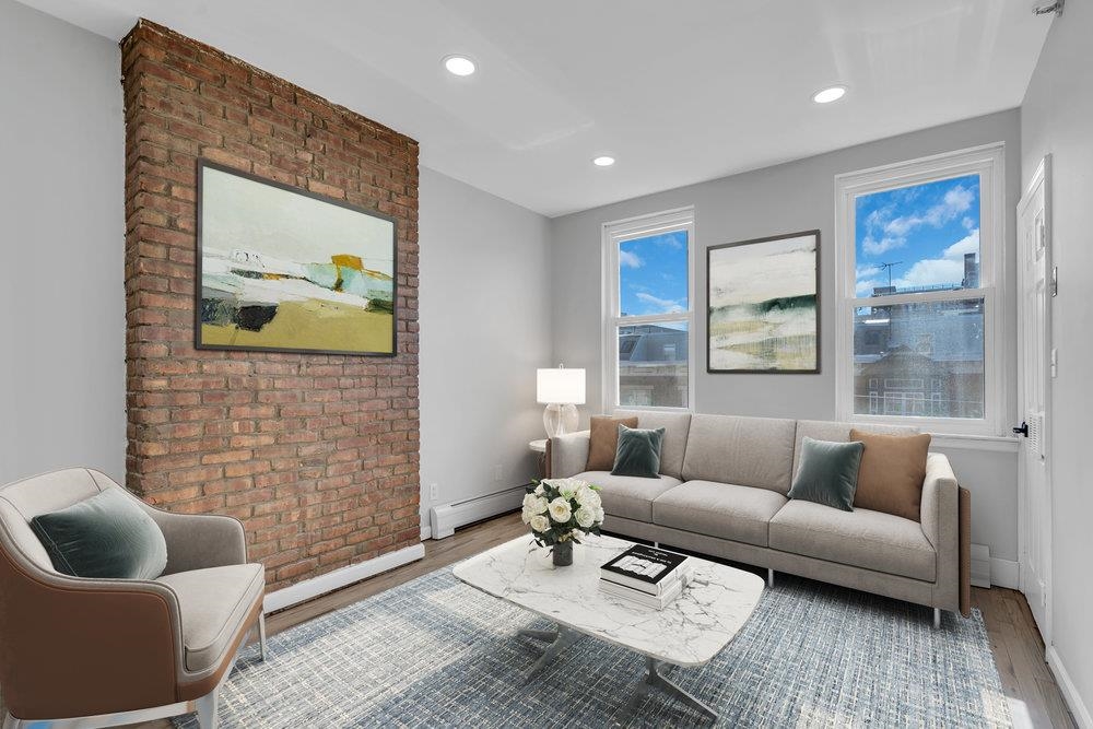 # 250008601 - For Rent in Hoboken NJ