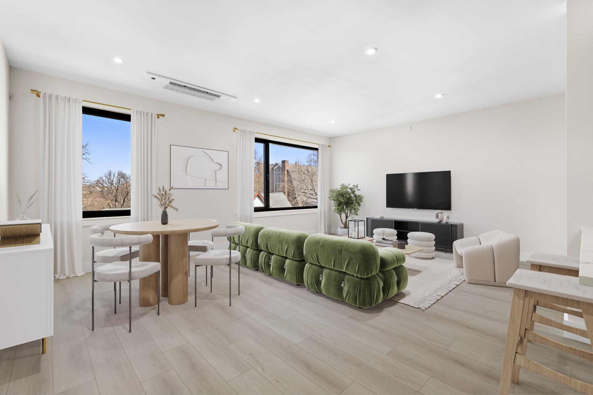 # 250008633 - For Rent in North Bergen NJ