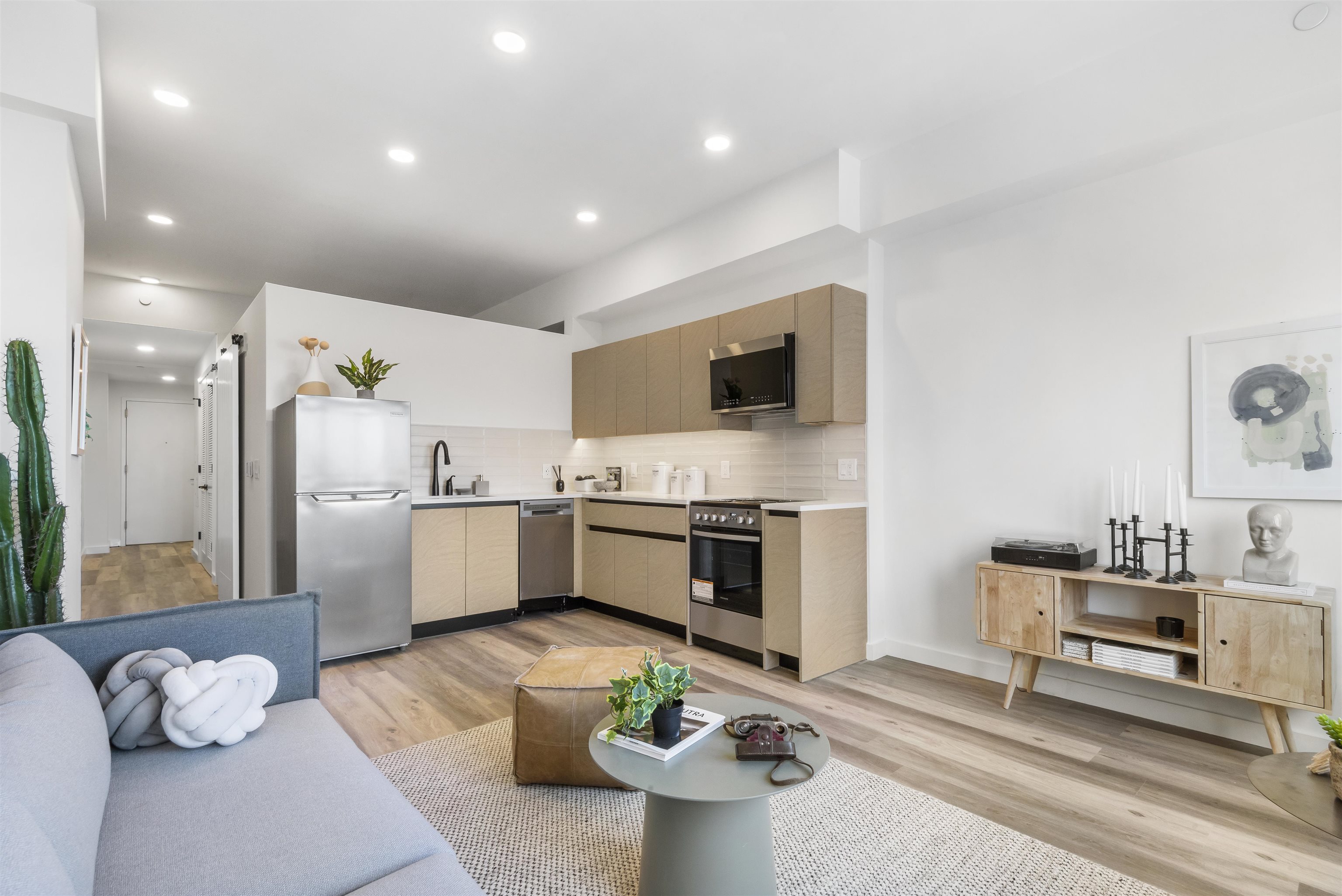 # 250008644 - For Rent in JERSEY CITY - Journal Square NJ