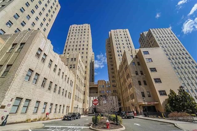 # 250008662 - For Rent in JERSEY CITY - Bergen-Lafayett NJ
