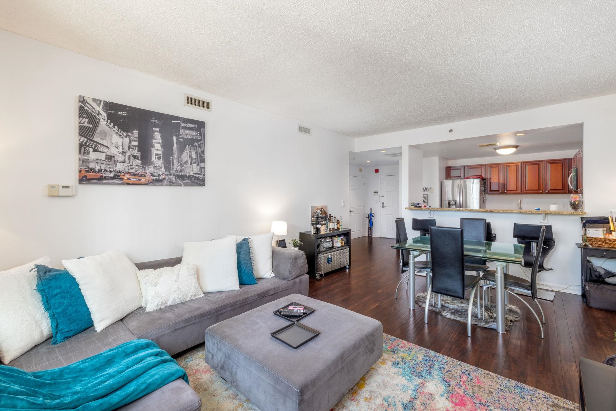 # 250008683 - For Rent in JERSEY CITY - Downtown NJ