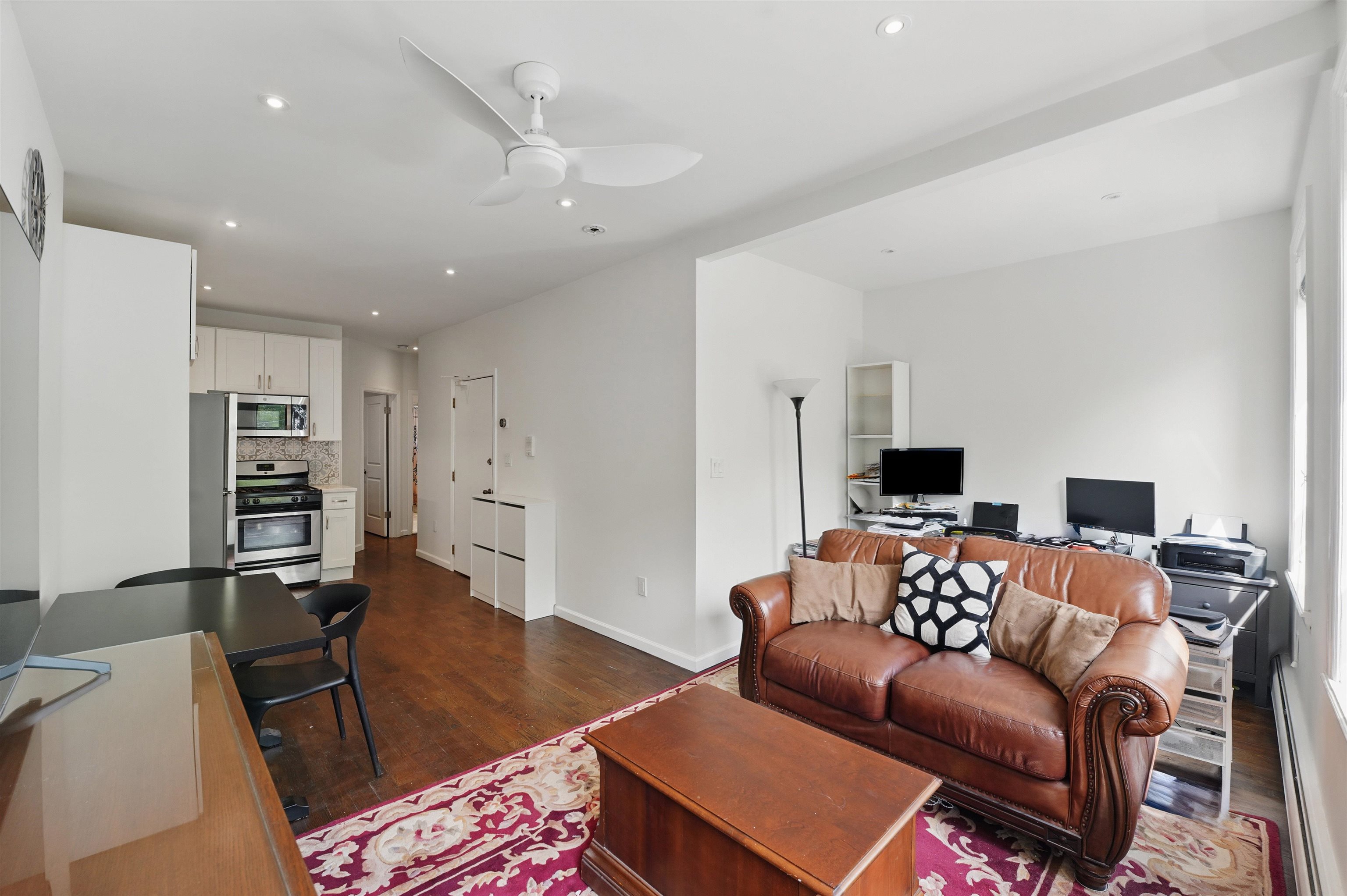 # 250008689 - For Rent in JERSEY CITY - Downtown NJ
