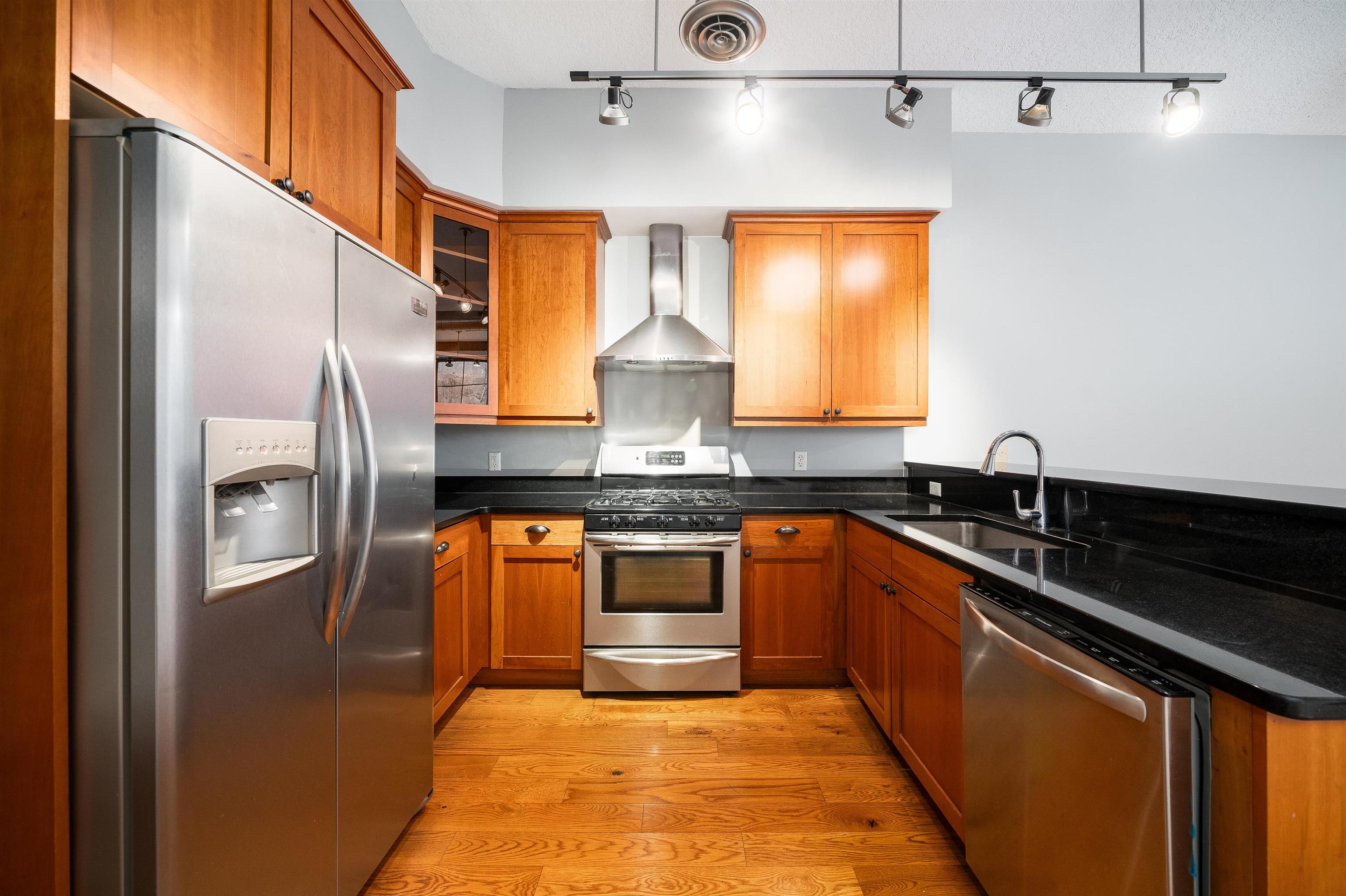 # 250008710 - For Rent in Hoboken NJ