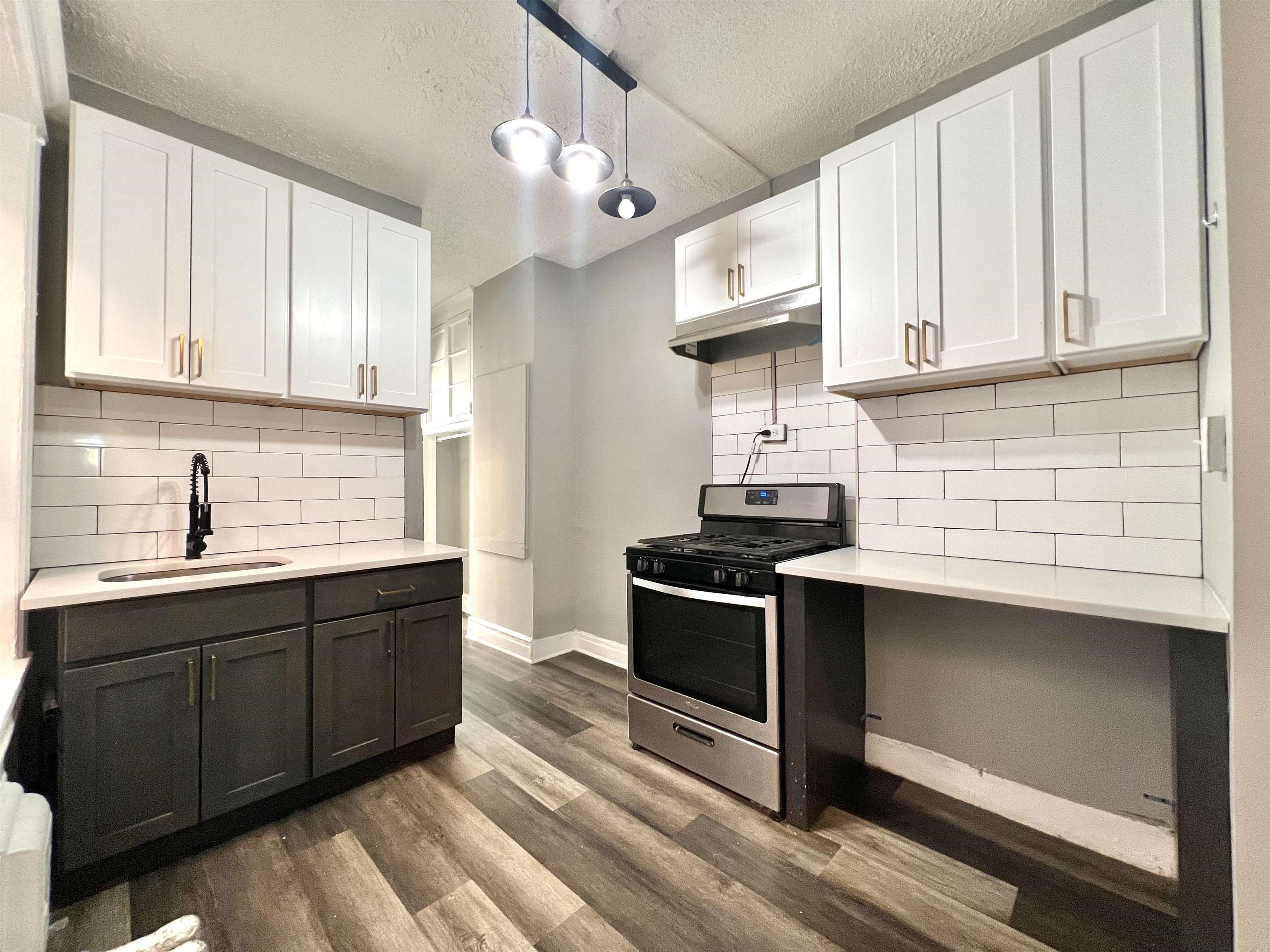 # 250008761 - For Rent in JERSEY CITY - Journal Square NJ