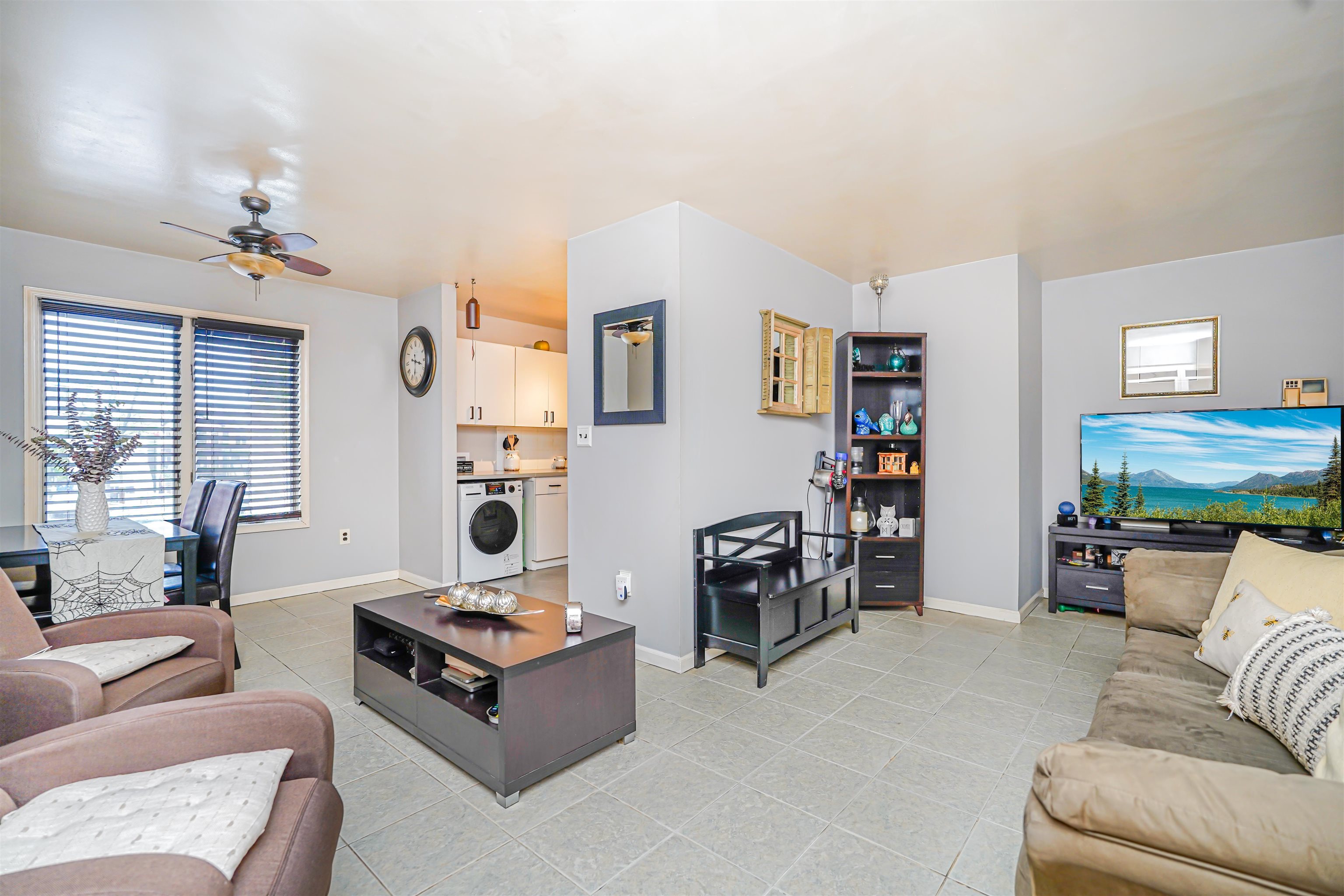 # 250008787 - For Rent in Guttenberg NJ