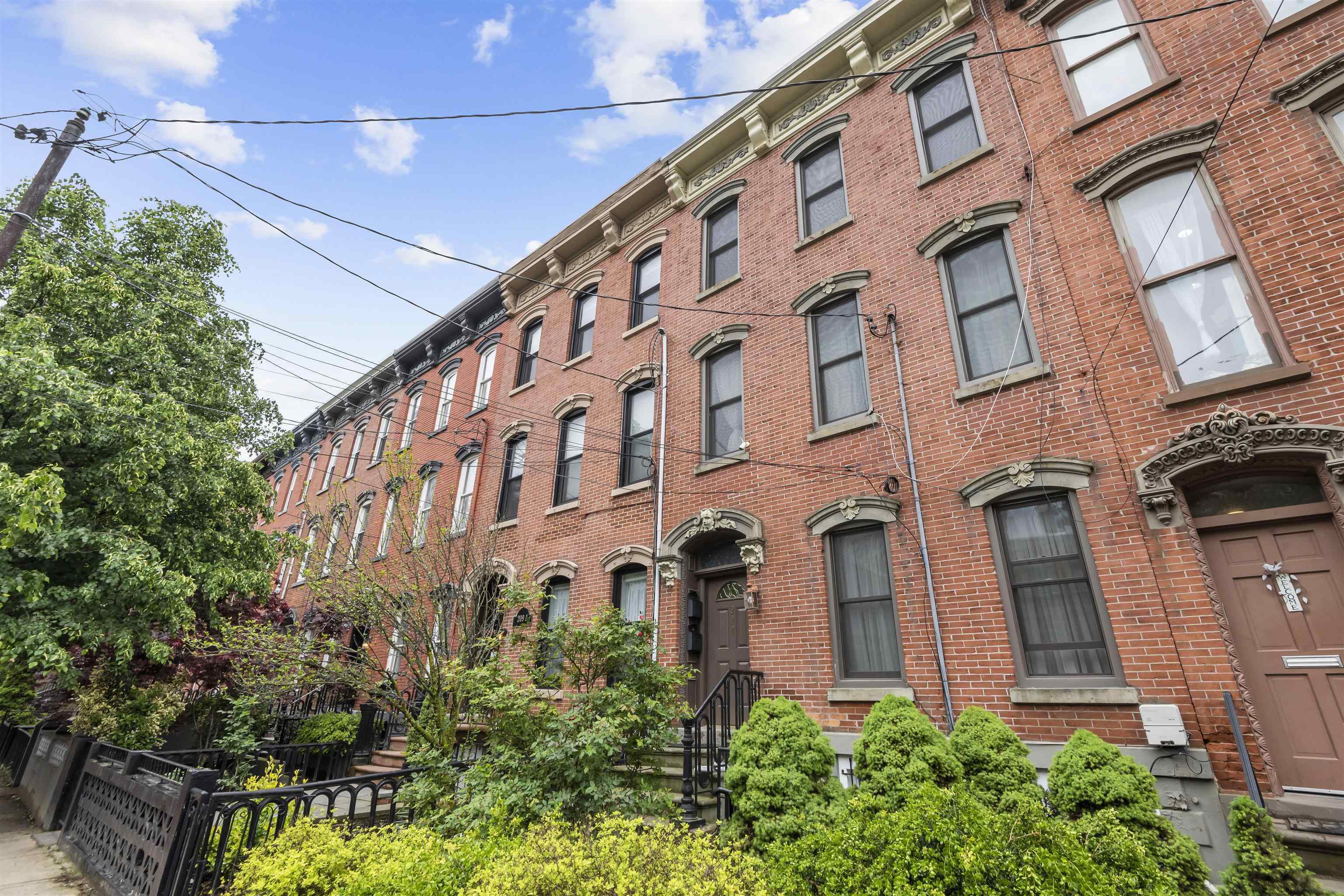 # 250008809 - For Rent in JERSEY CITY - Downtown NJ