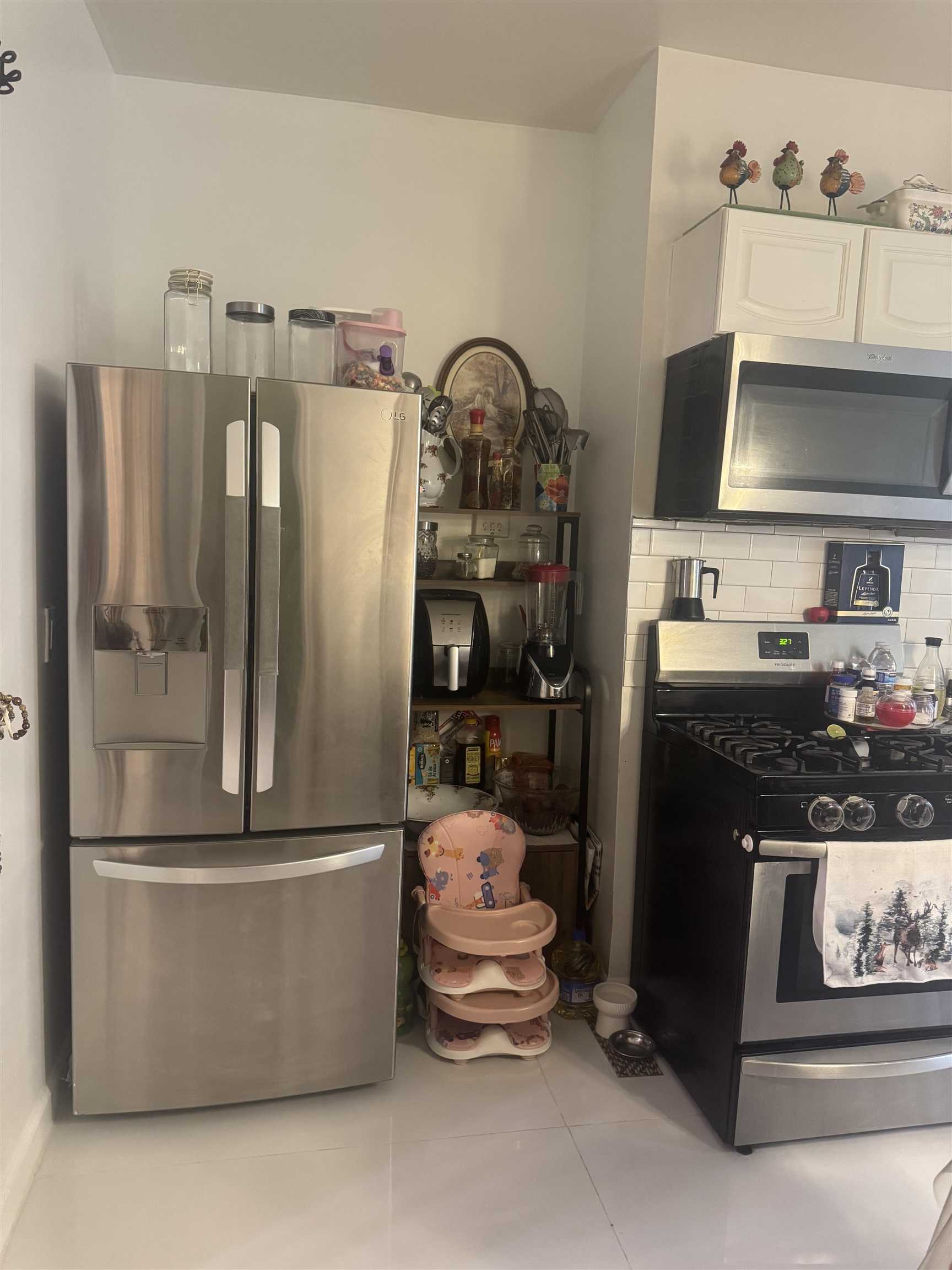 # 250008811 - For Rent in JERSEY CITY - Bergen-Lafayett NJ