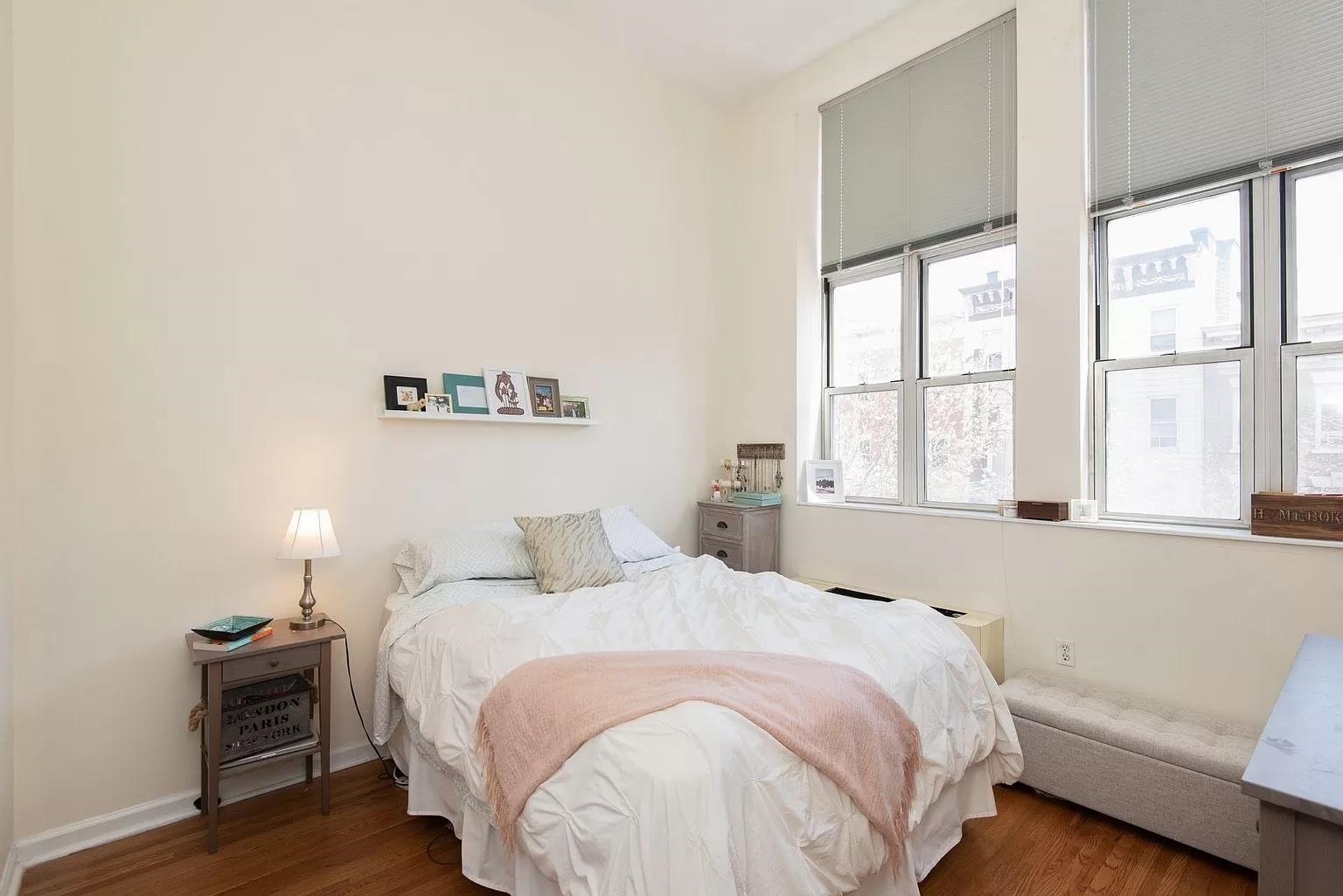 # 250008822 - For Rent in Hoboken NJ