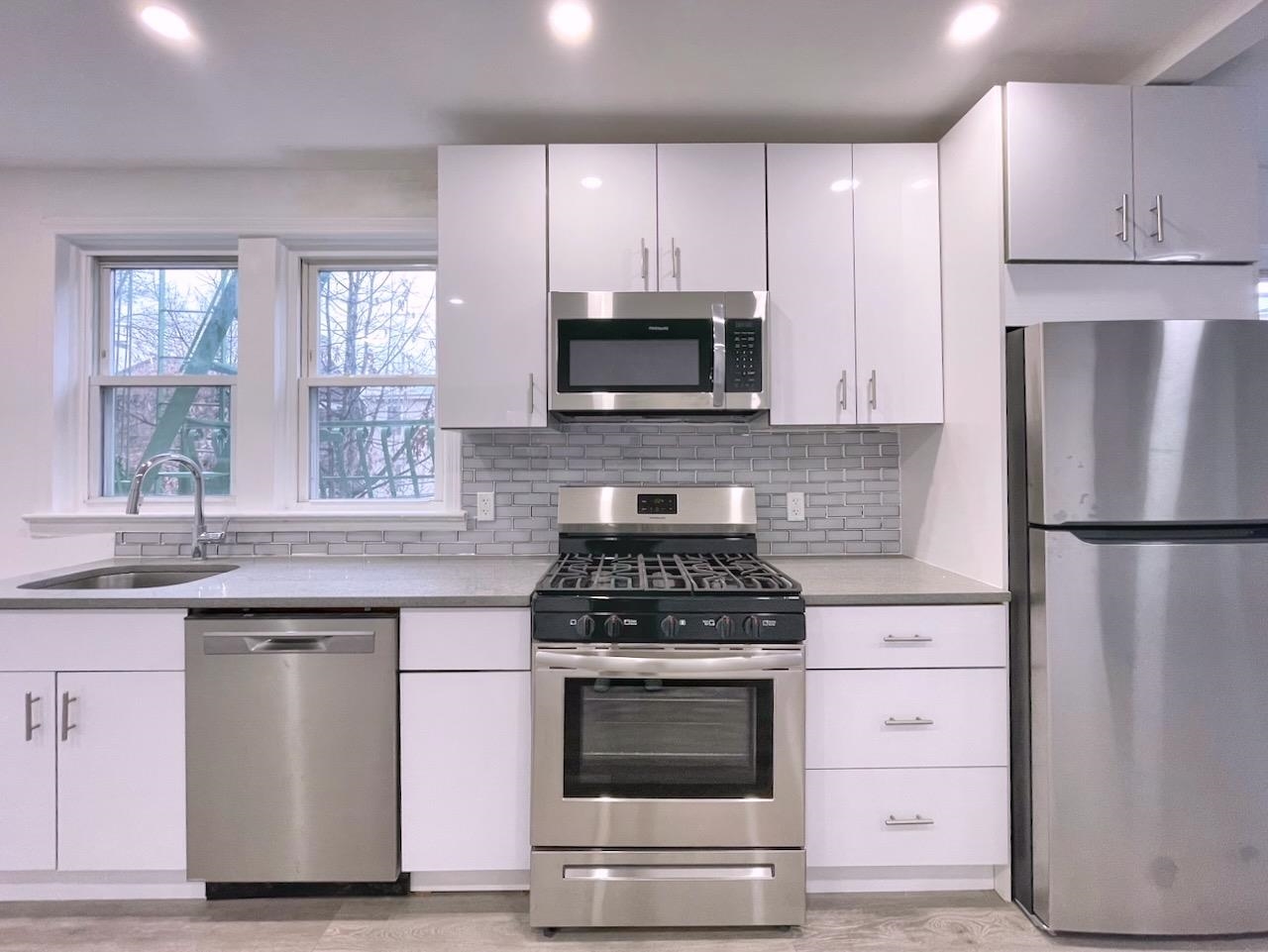 # 250008844 - For Rent in JERSEY CITY - Downtown NJ