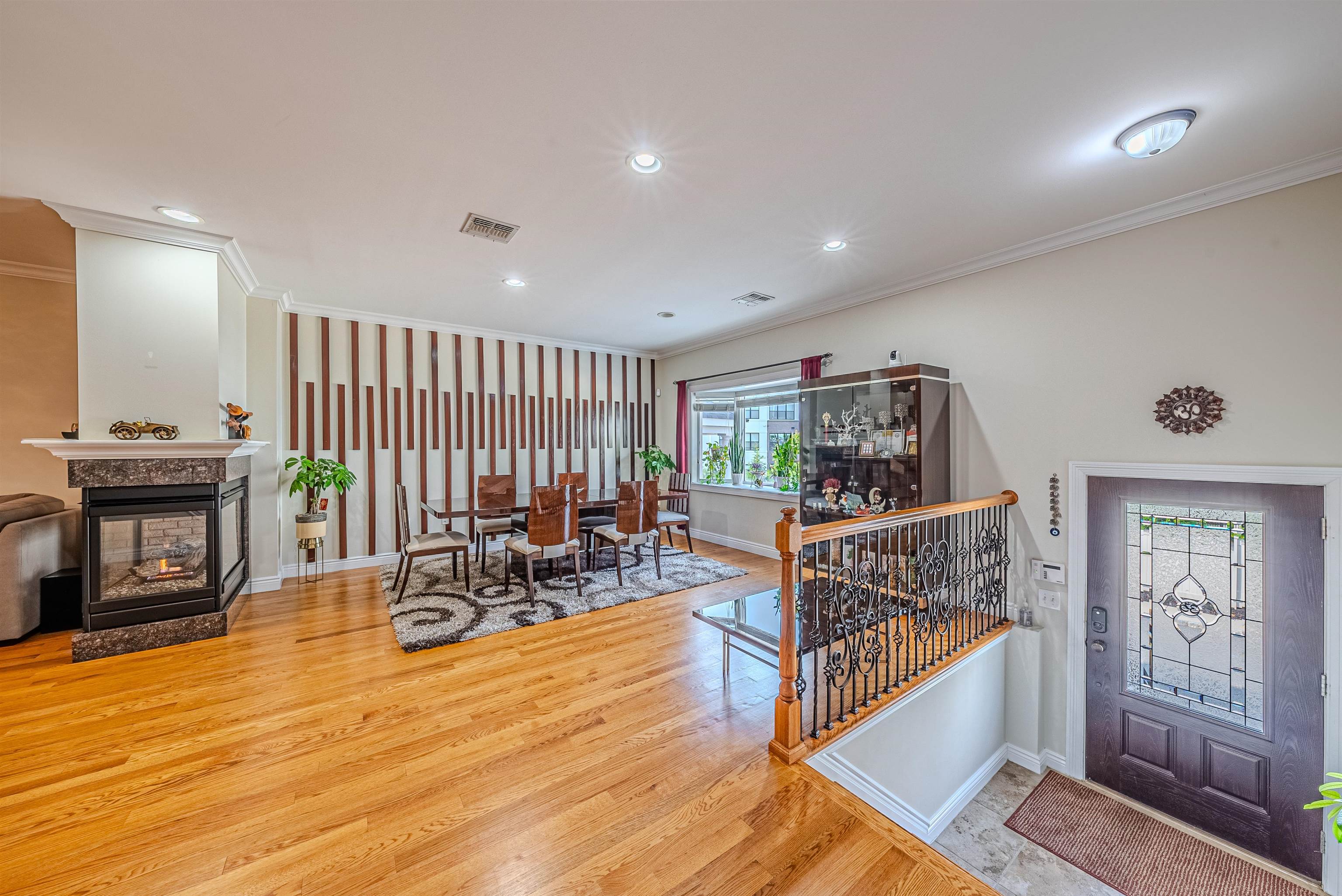 # 250008870 - For Rent in Secaucus NJ