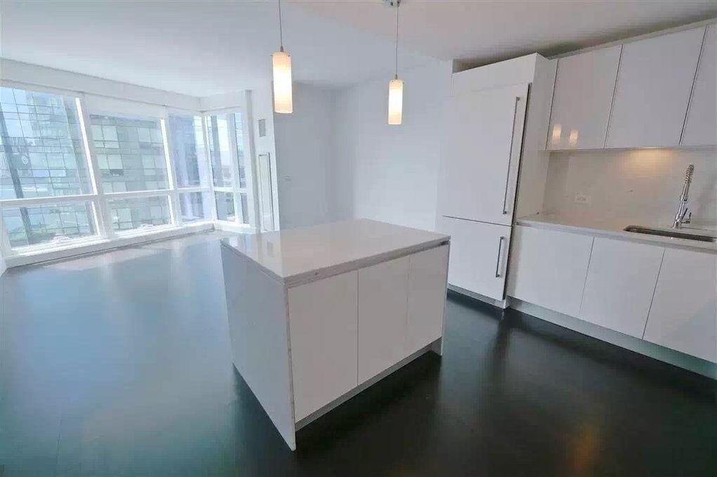 # 250008915 - For Rent in JERSEY CITY - Downtown NJ