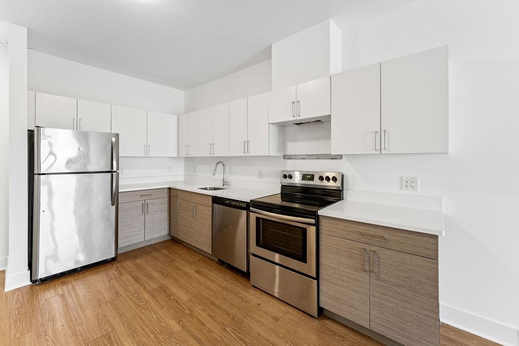 # 250008972 - For Rent in JERSEY CITY - West Bergen NJ
