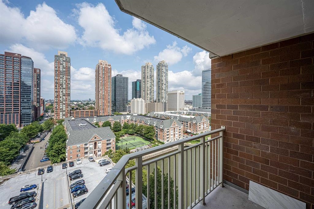# 250009134 - For Rent in JERSEY CITY - Downtown NJ