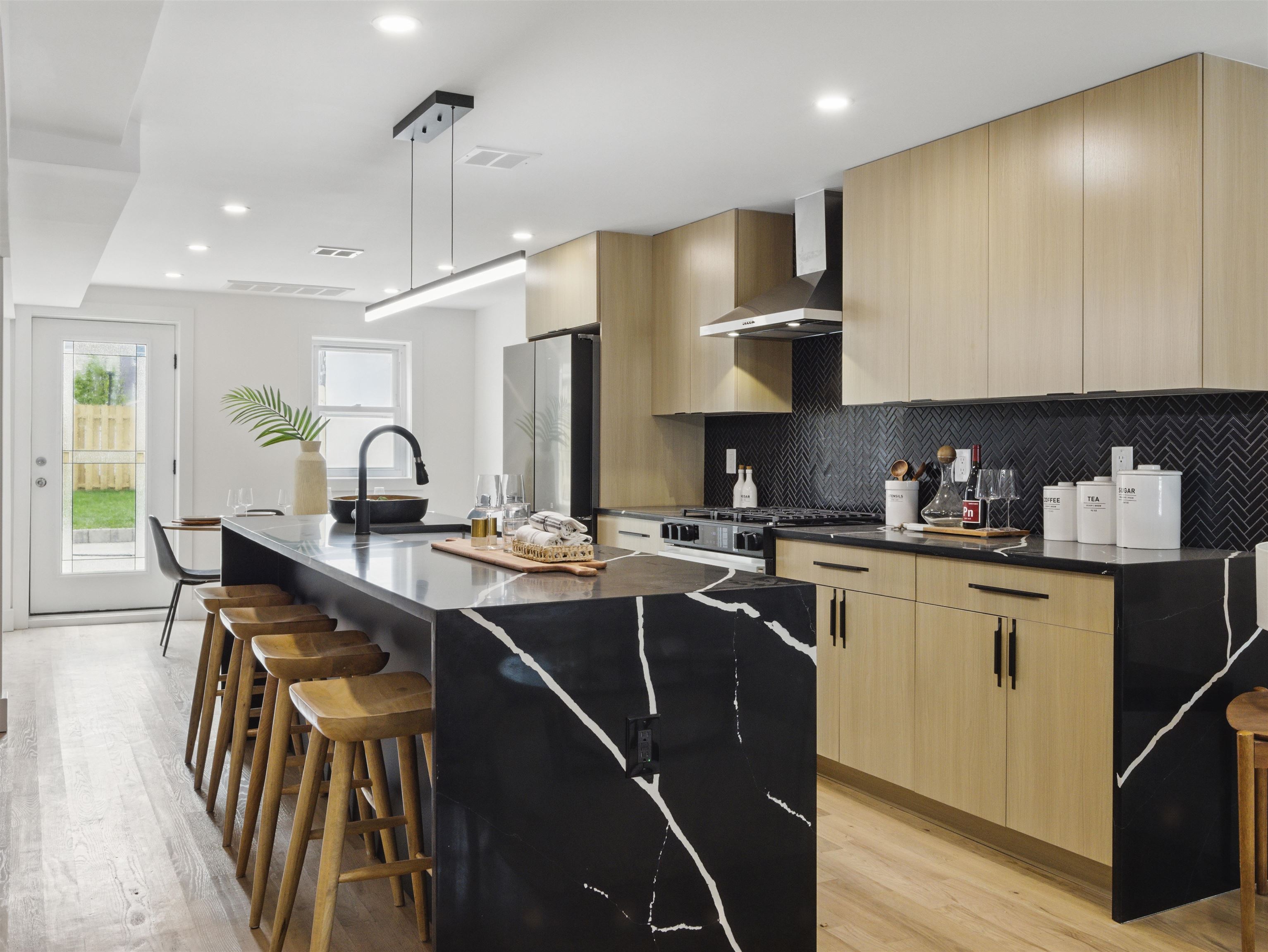 # 250009264 - For Rent in JERSEY CITY - Heights NJ