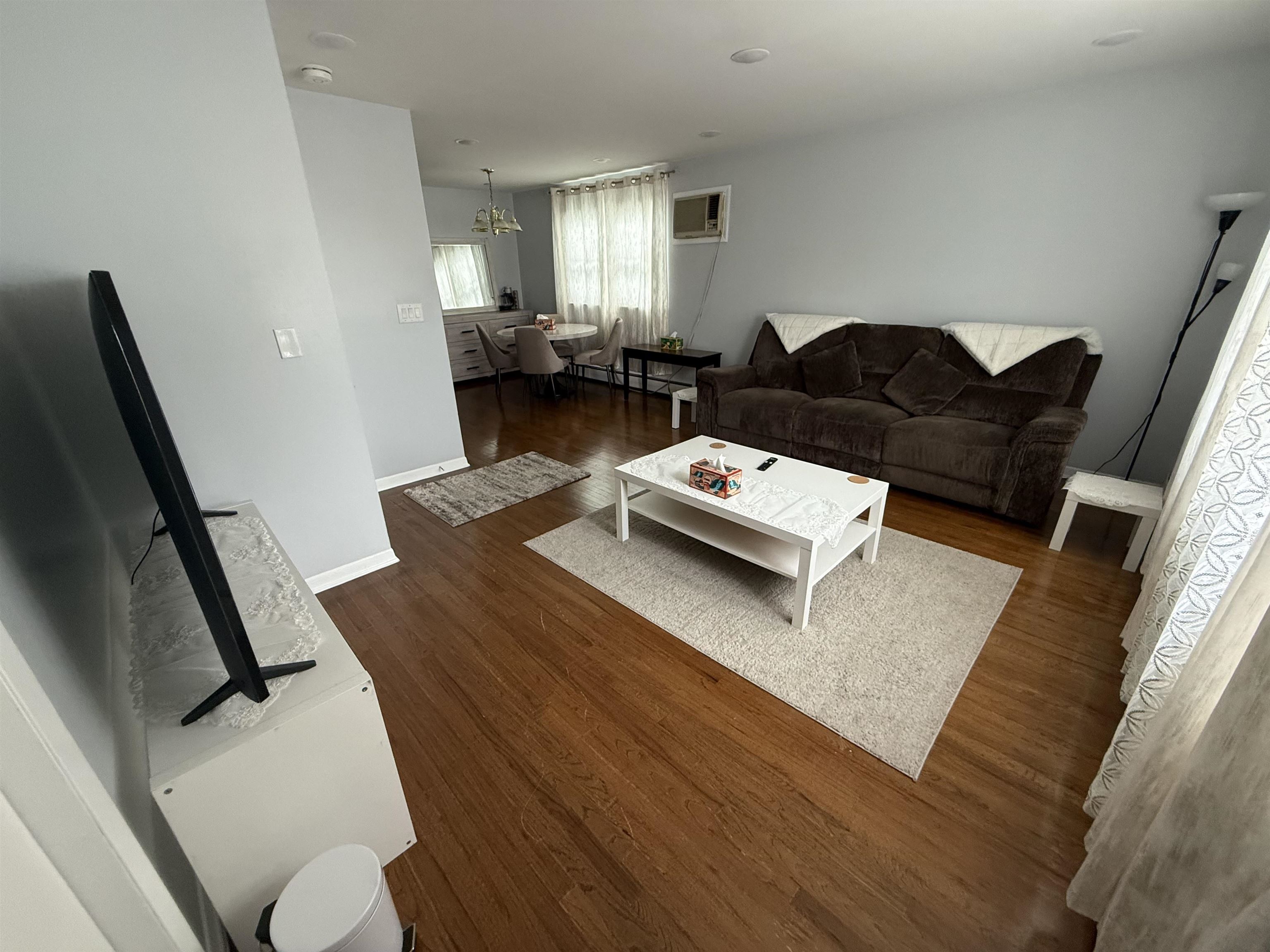 # 250009332 - For Rent in Bayonne NJ