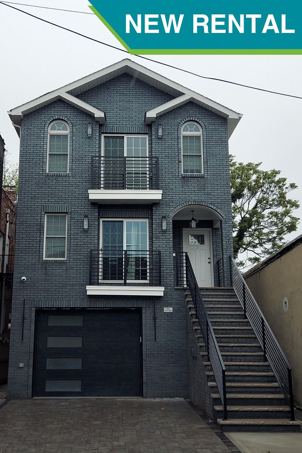 # 250009336 - For Rent in Bayonne NJ
