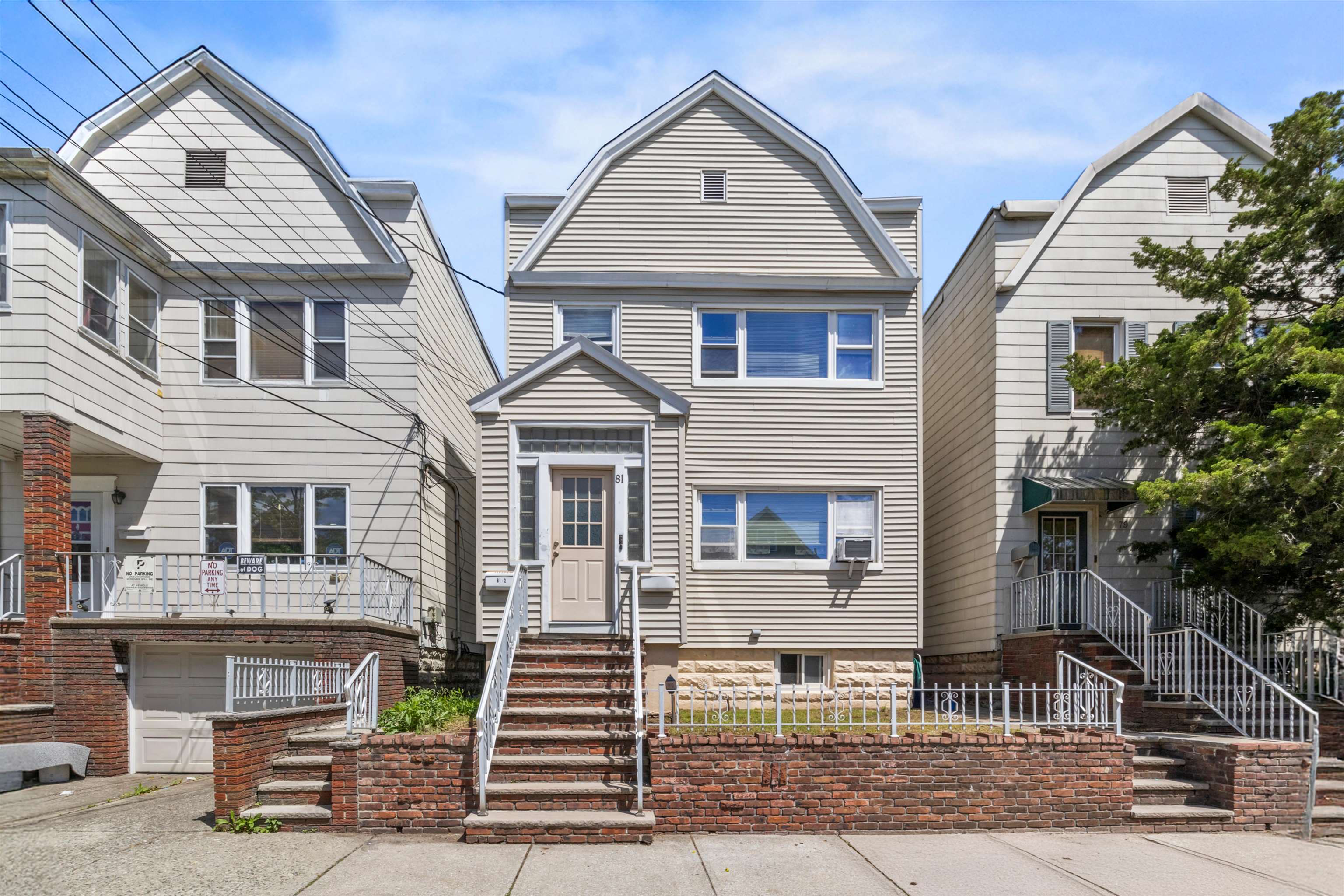 # 250009367 - For Rent in Bayonne NJ