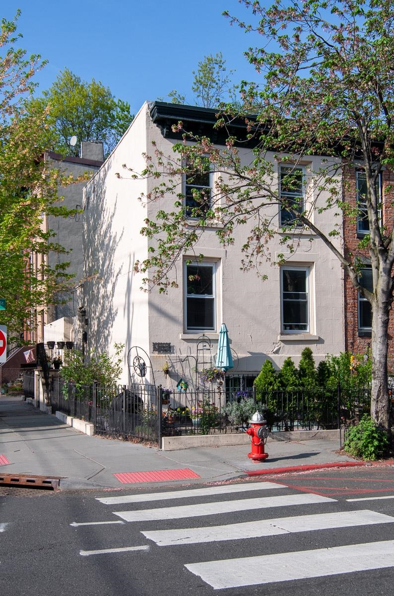 # 250009397 - For Rent in JERSEY CITY - Downtown NJ