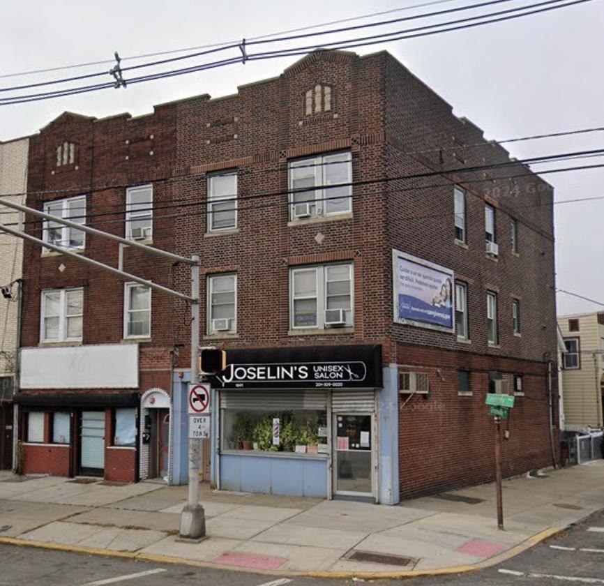 # 250009516 - For Rent in JERSEY CITY - Greenville NJ