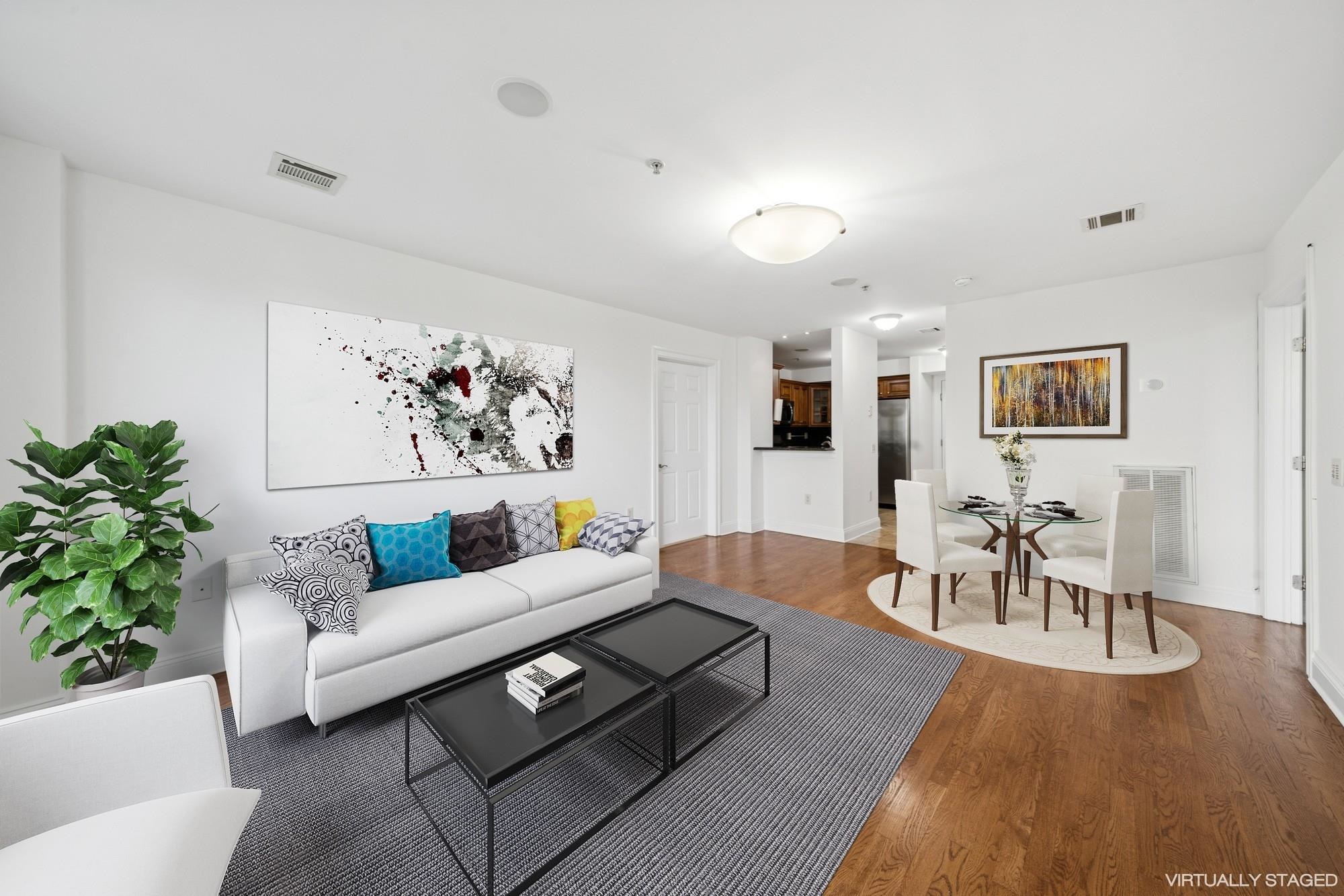 # 250009539 - For Rent in JERSEY CITY - Journal Square NJ