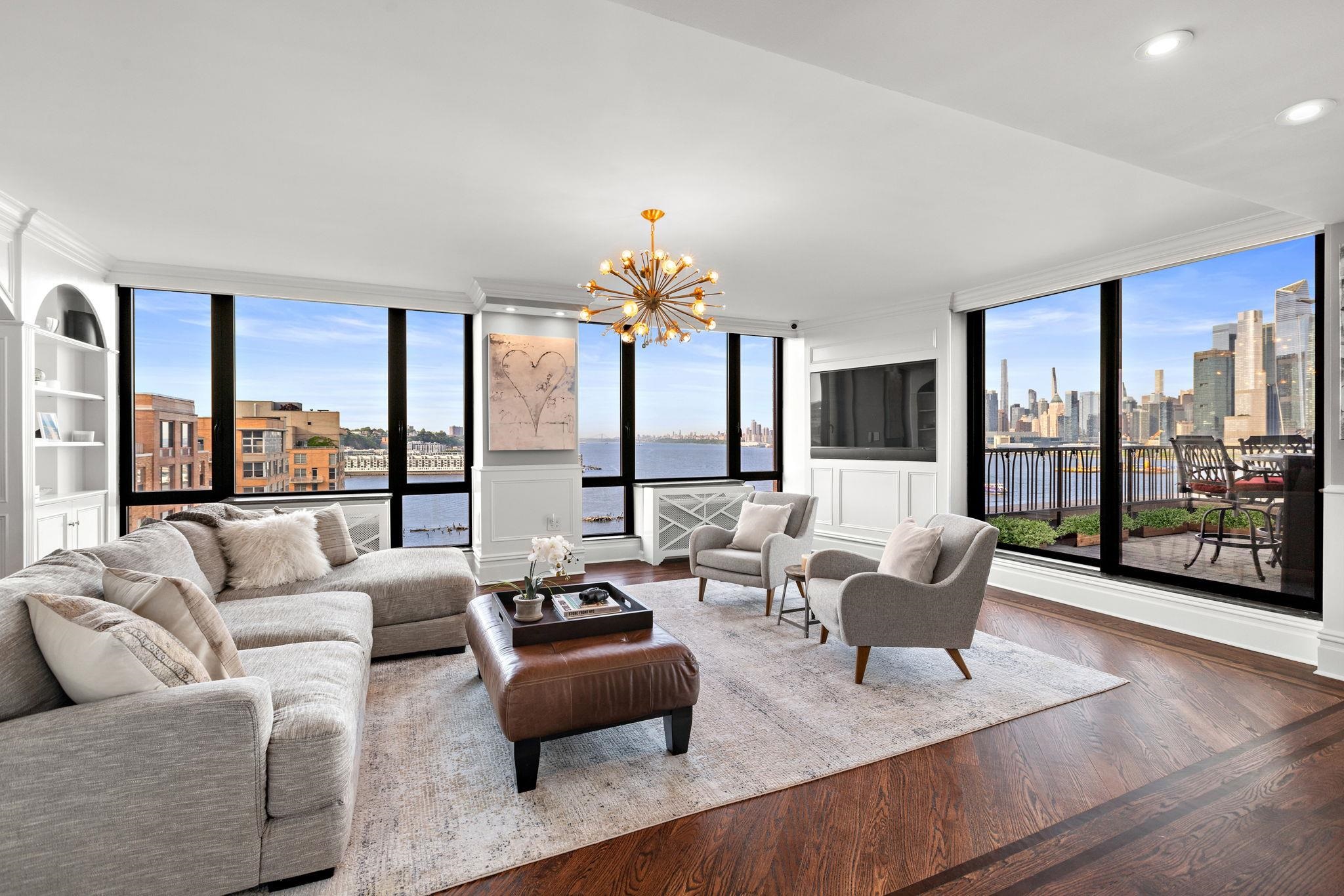 # 250009574 - For Rent in Hoboken NJ