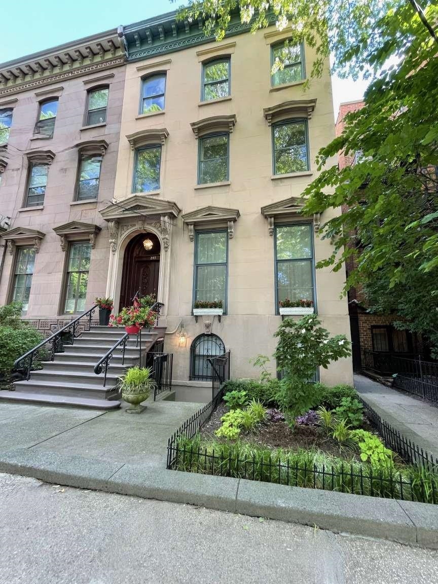# 250009580 - For Rent in JERSEY CITY - Downtown NJ