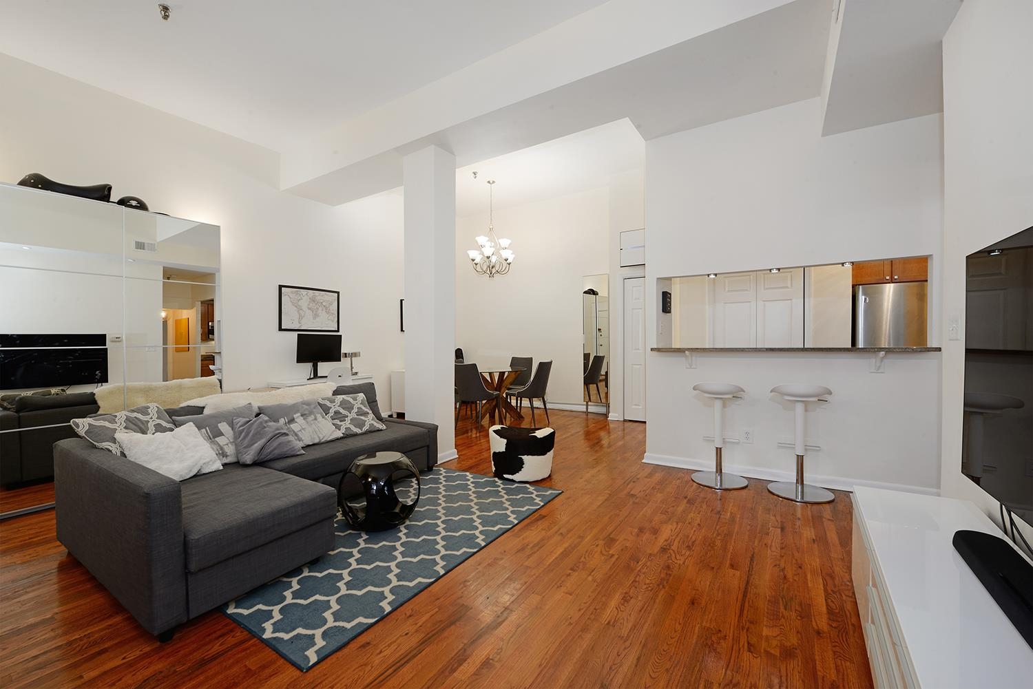 # 250009597 - For Rent in JERSEY CITY - Downtown NJ