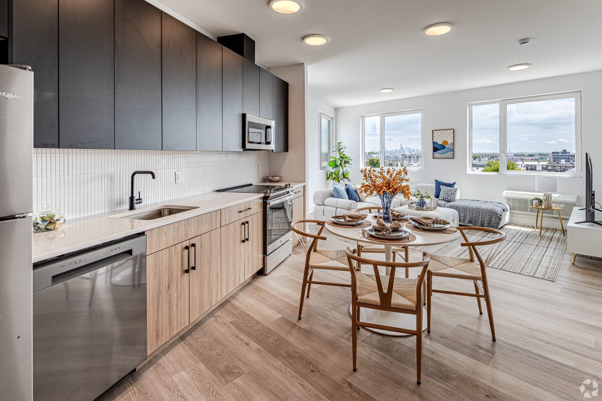 # 250009644 - For Rent in Newark NJ
