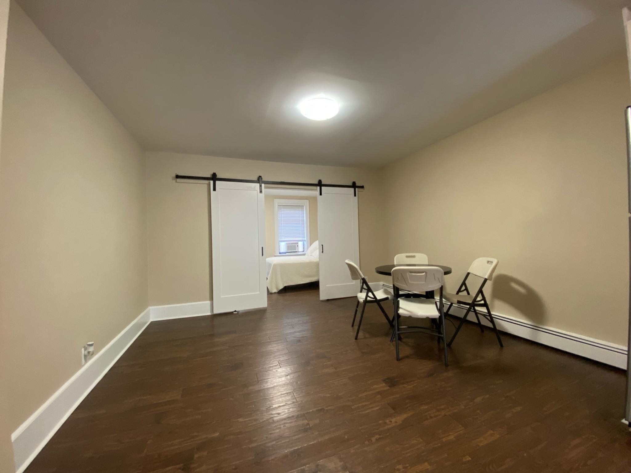 # 250009657 - For Rent in JERSEY CITY - Downtown NJ