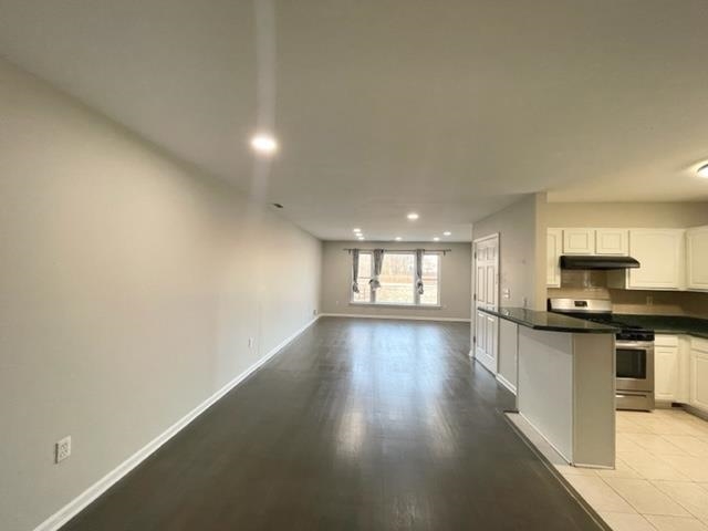 # 250009670 - For Rent in JERSEY CITY - Heights NJ