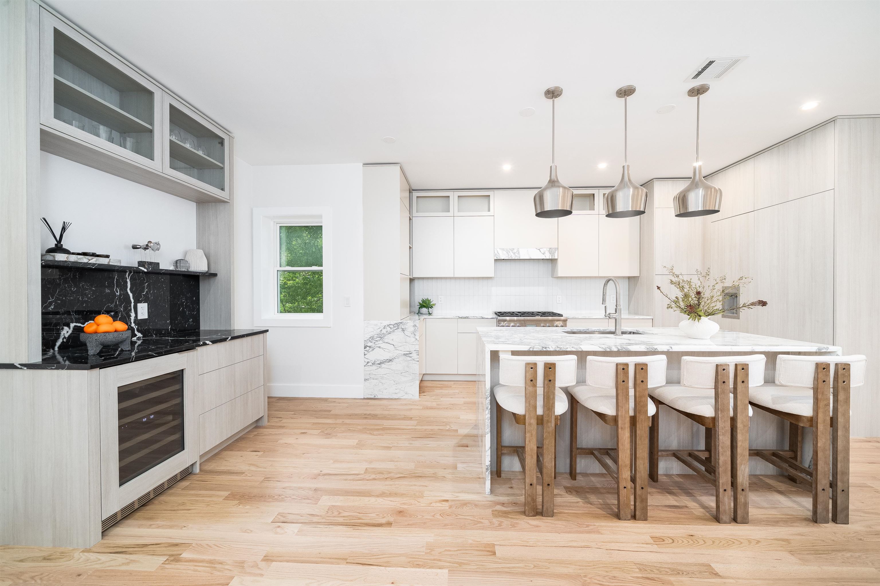 # 250009692 - For Rent in Hoboken NJ