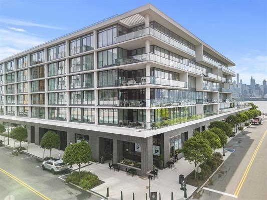 # 250009697 - For Rent in Weehawken NJ