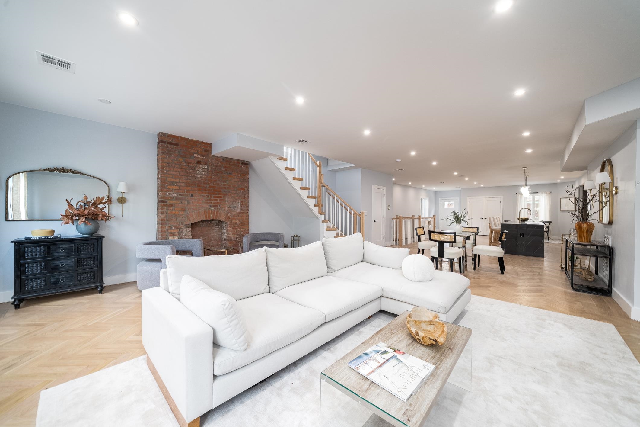 # 250009871 - For Rent in JERSEY CITY - Heights NJ