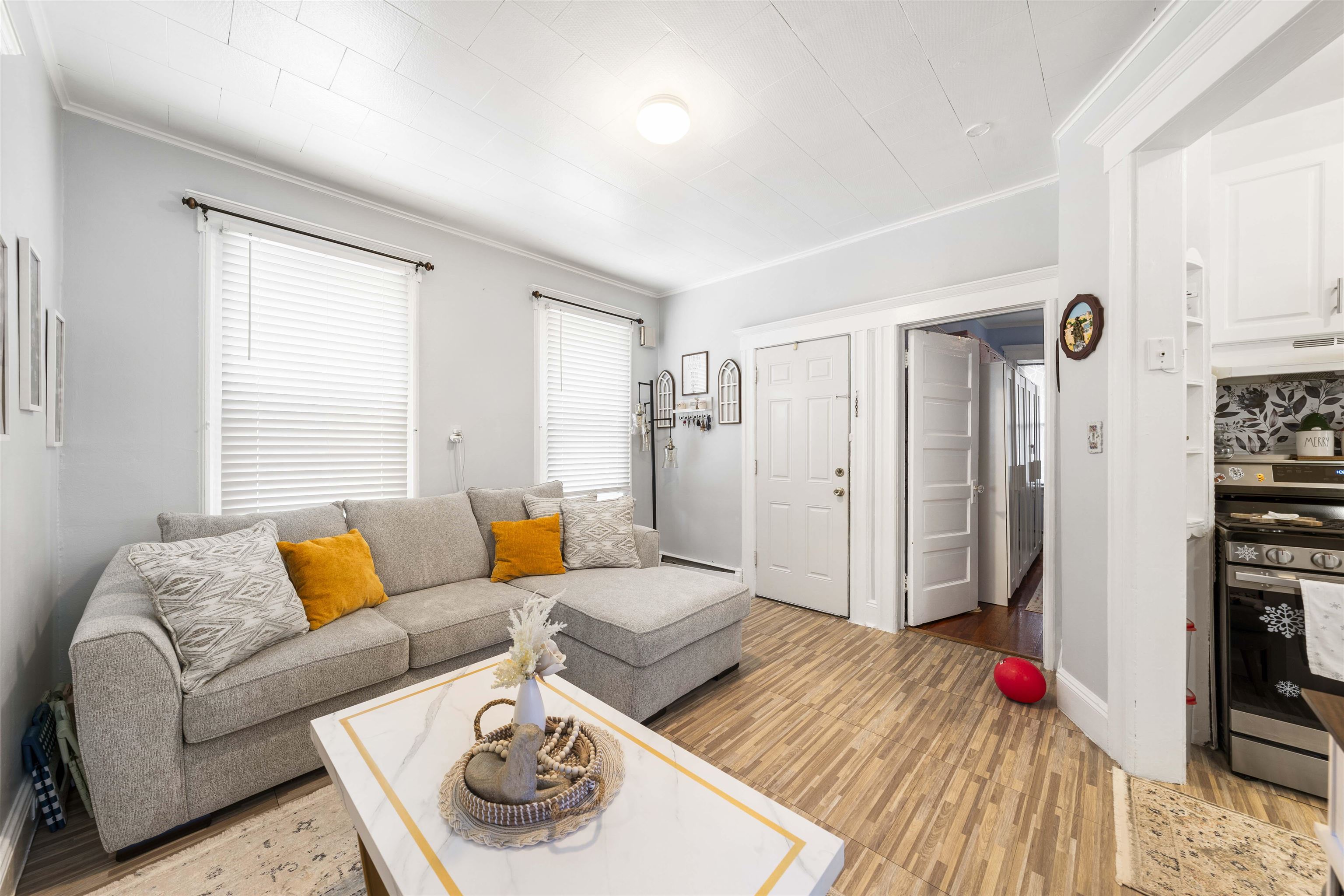 # 250009919 - For Rent in Garfield NJ