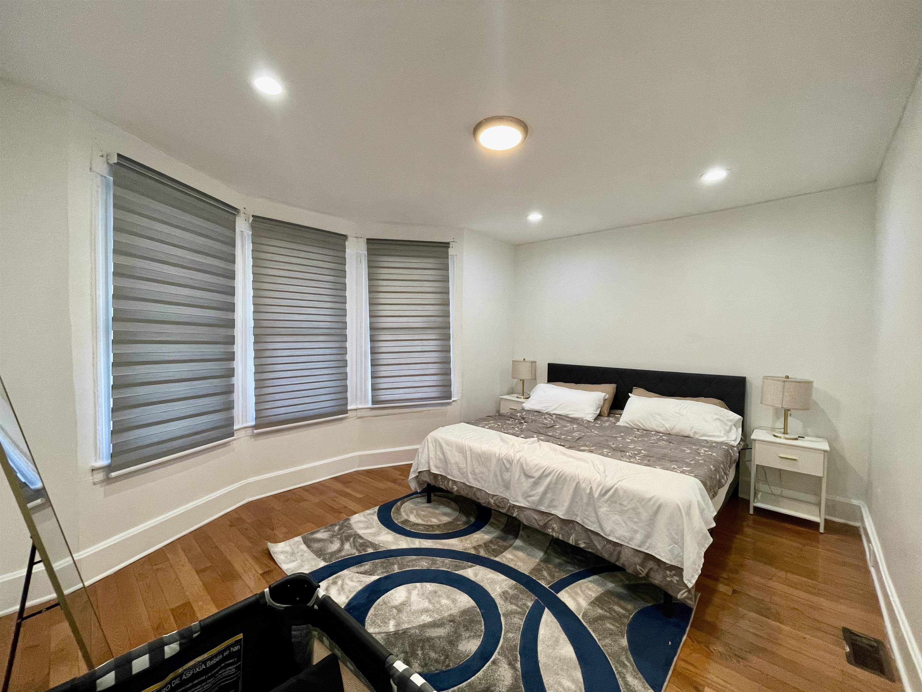 # 250010129 - For Rent in JERSEY CITY - Greenville NJ