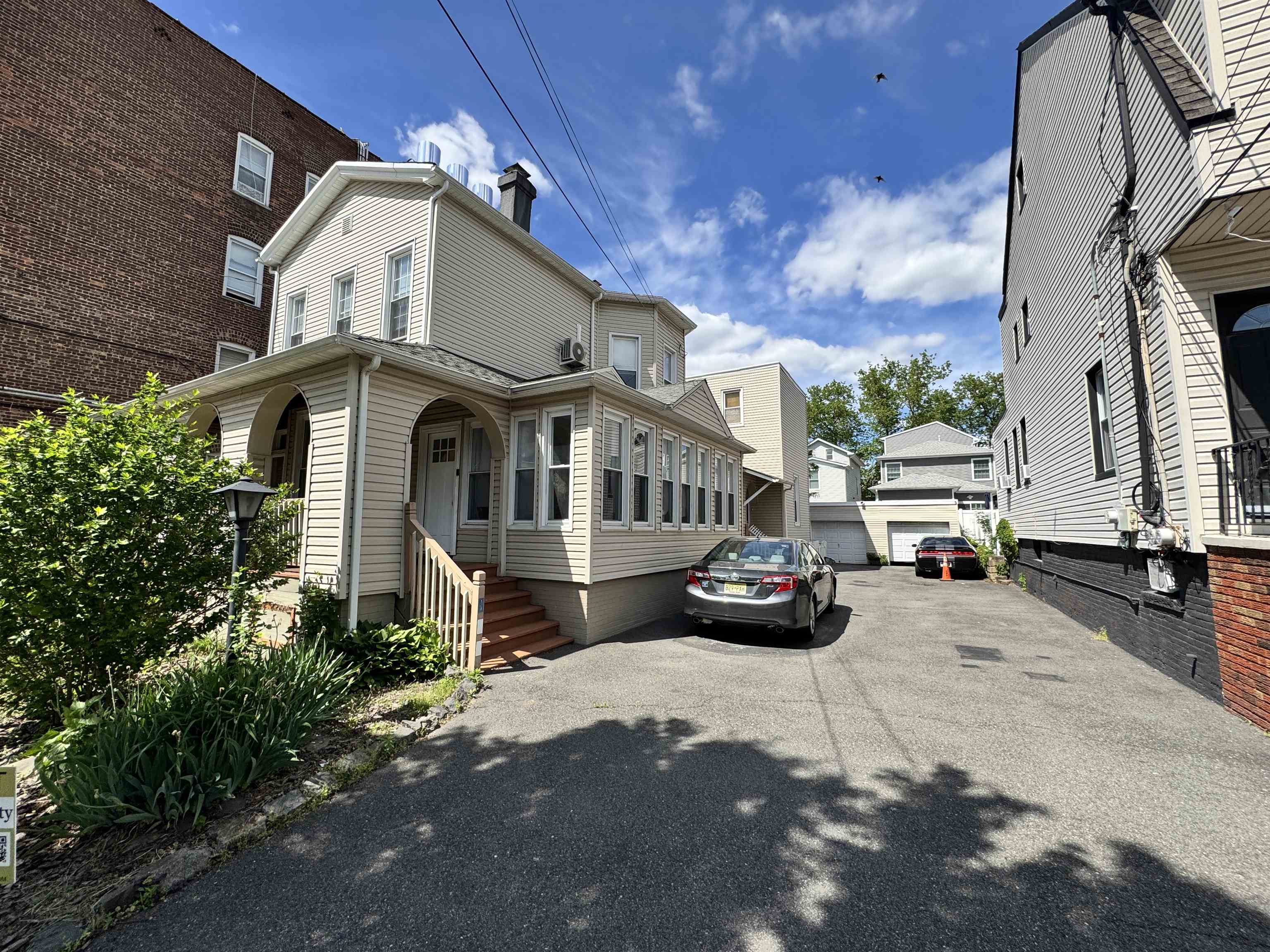 # 250010148 - For Rent in Bayonne NJ