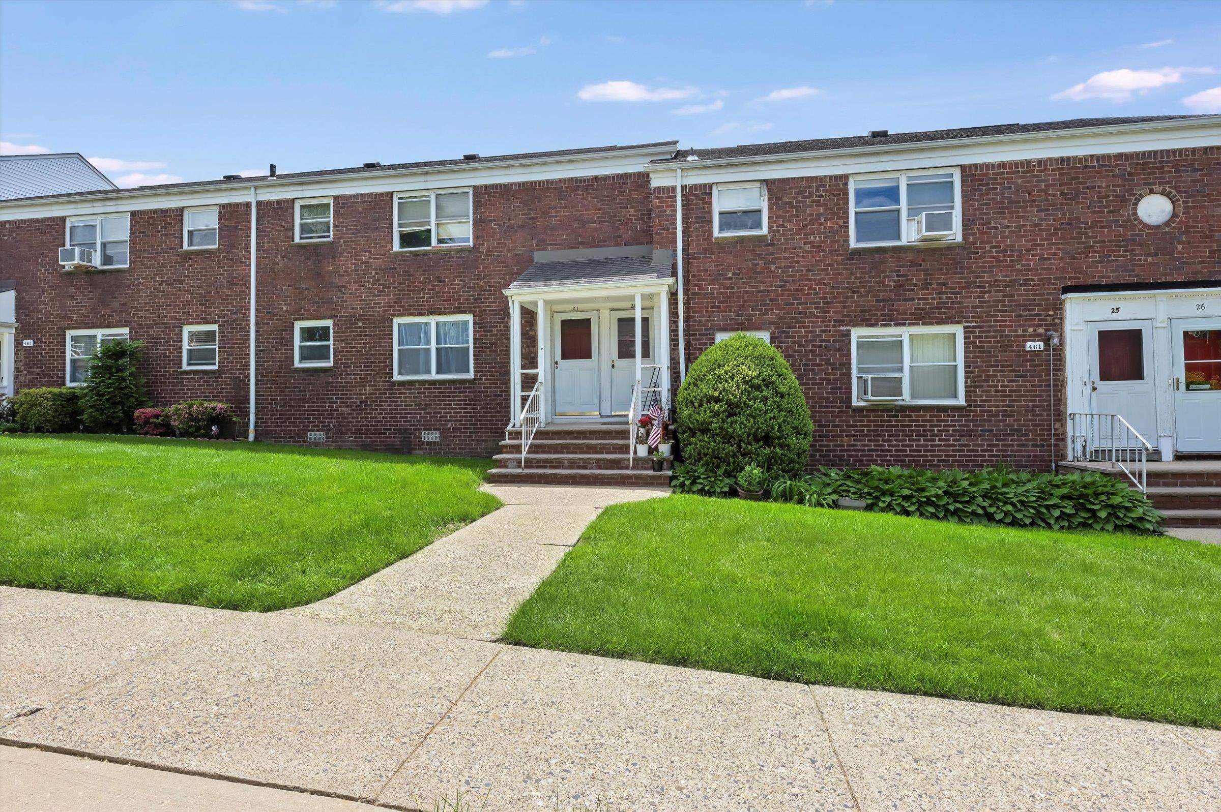 # 250010163 - For Rent in Hackensack NJ