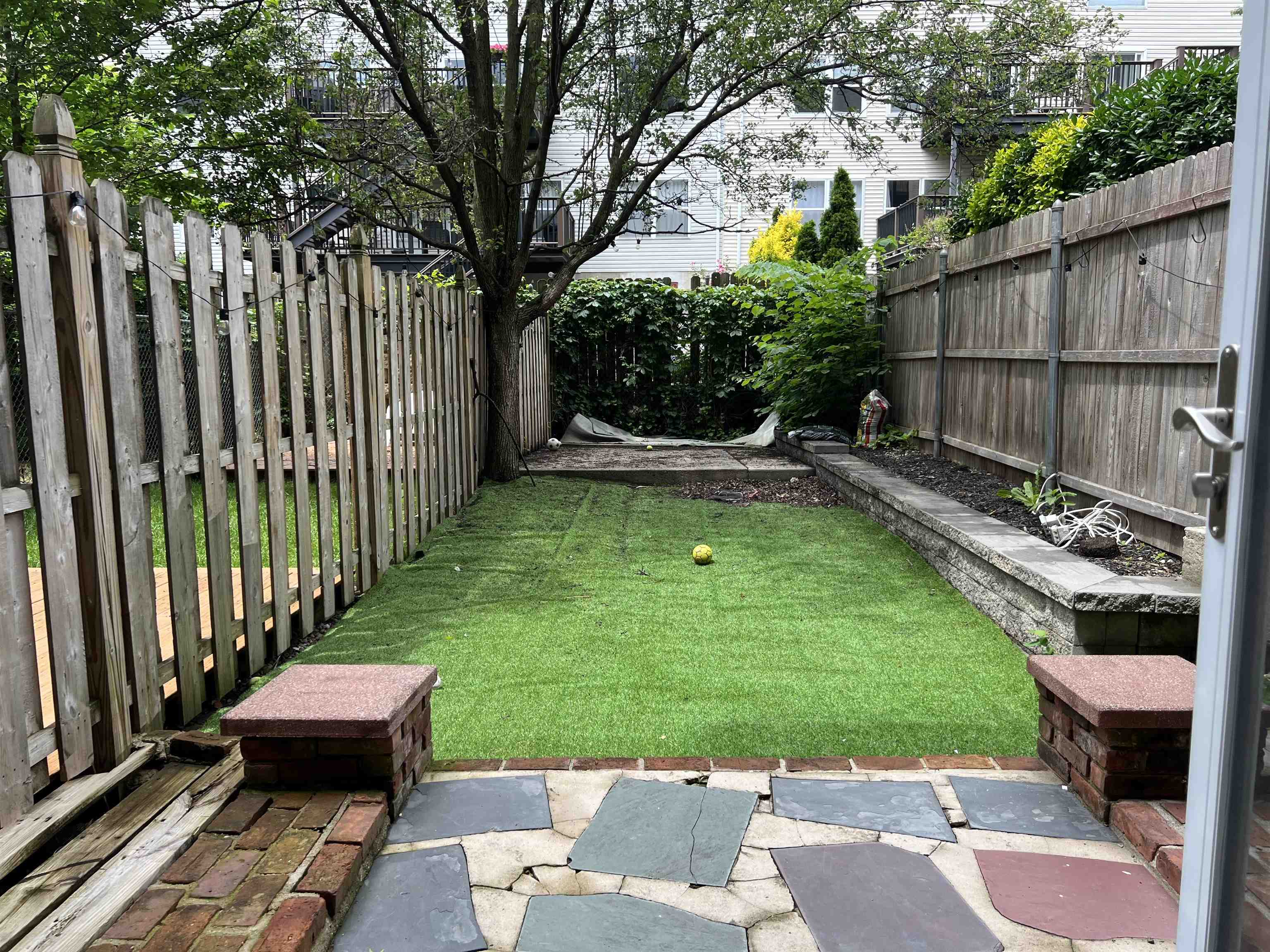 # 250010181 - For Rent in Hoboken NJ