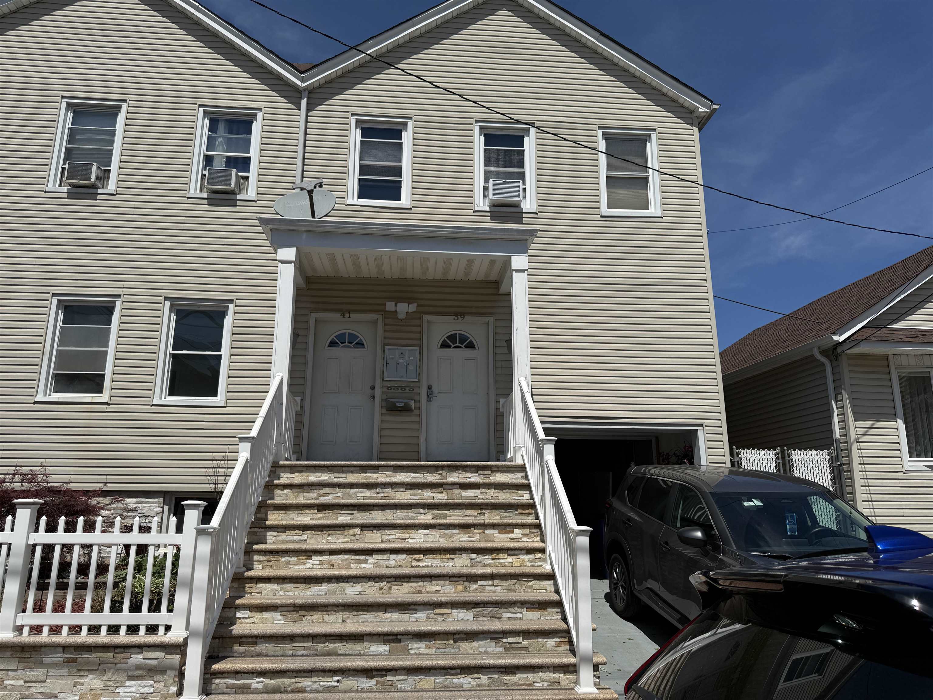 # 250010191 - For Rent in Bayonne NJ