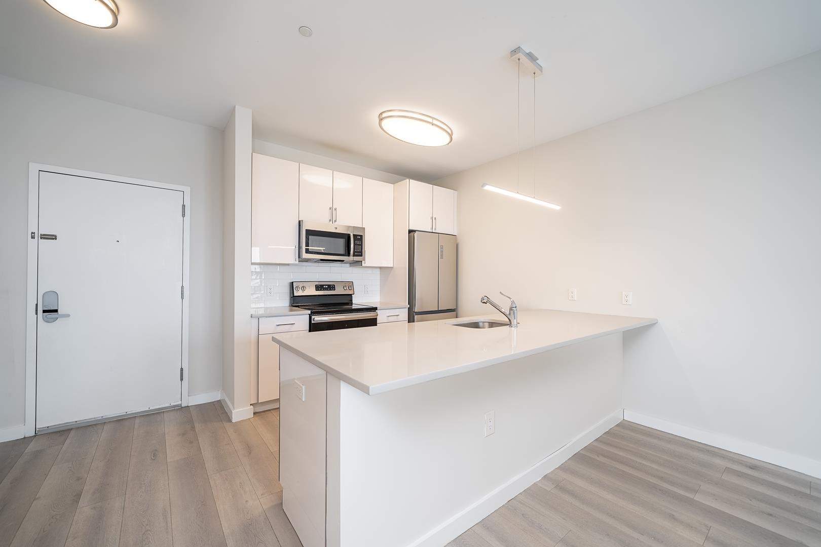 # 250010225 - For Rent in JERSEY CITY - West Bergen NJ