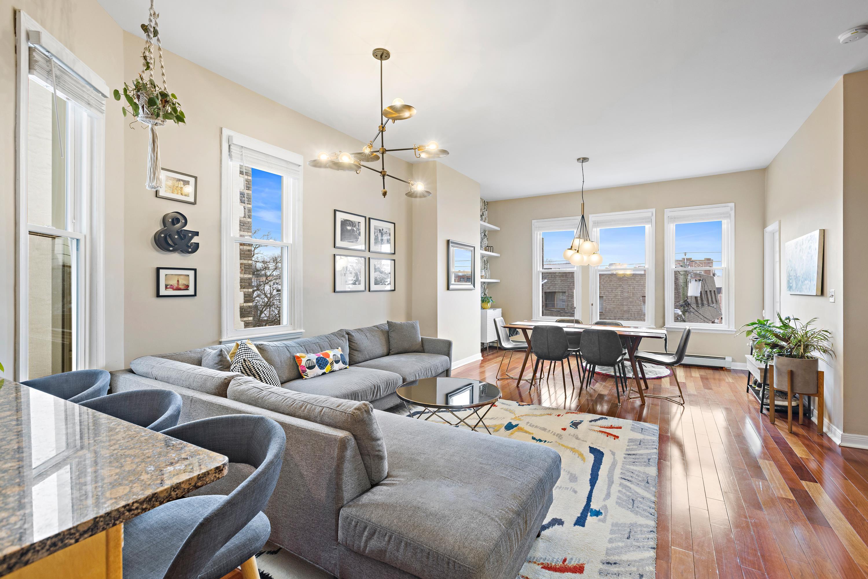 # 250010264 - For Rent in JERSEY CITY - Heights NJ