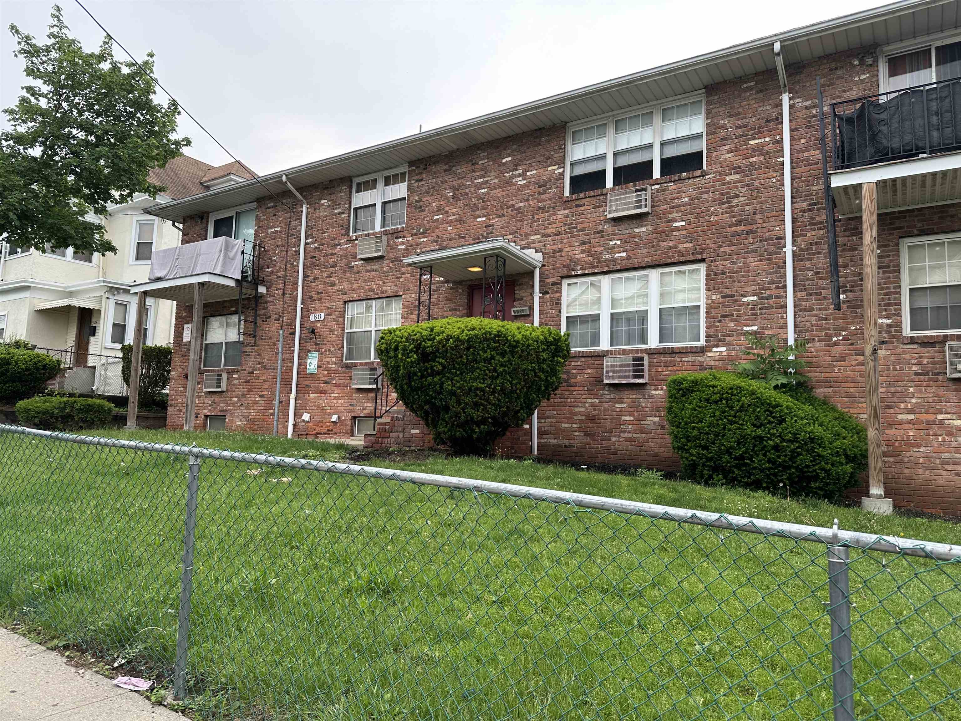 # 250010278 - For Rent in Clifton NJ