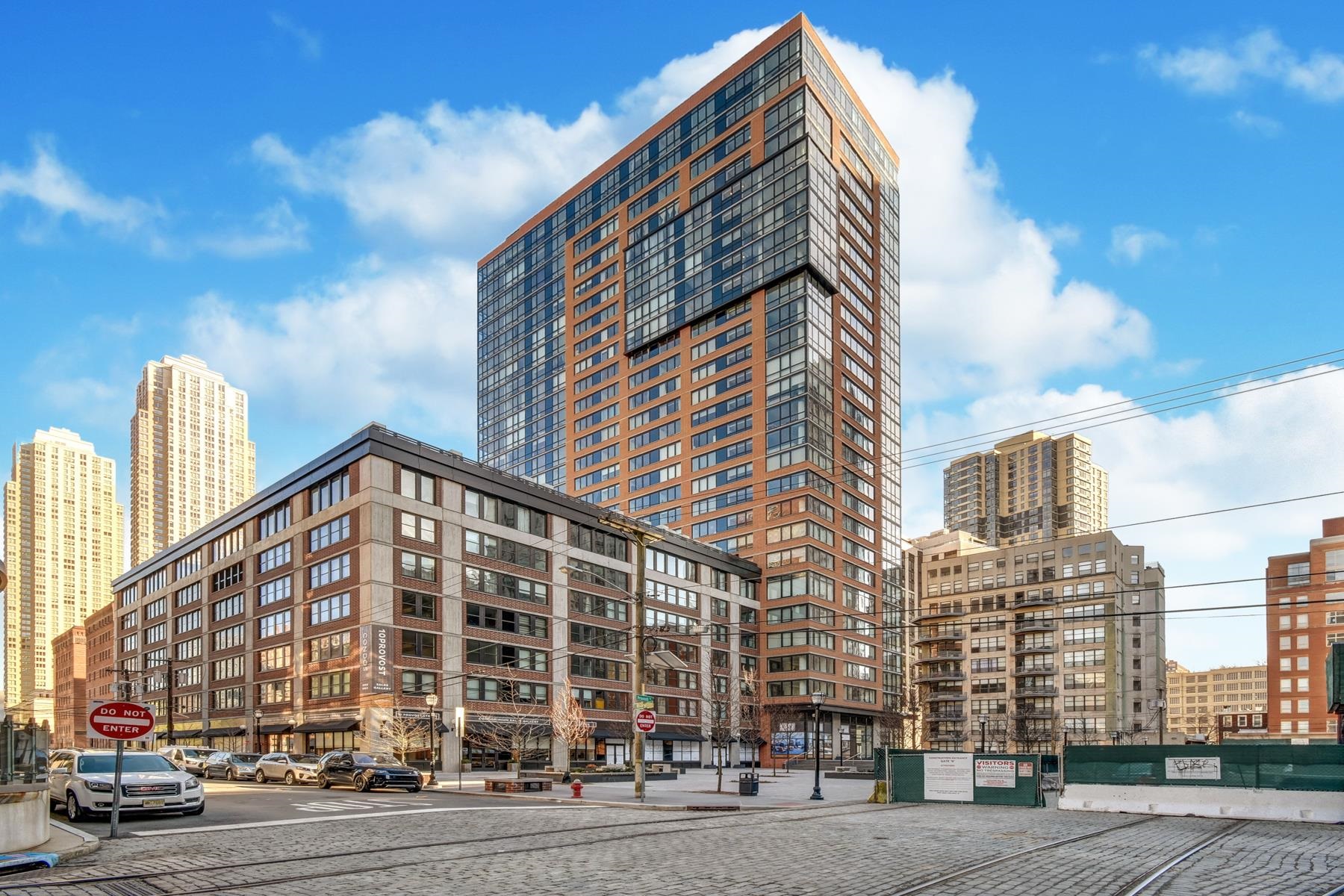 # 250010281 - For Rent in JERSEY CITY - Downtown NJ