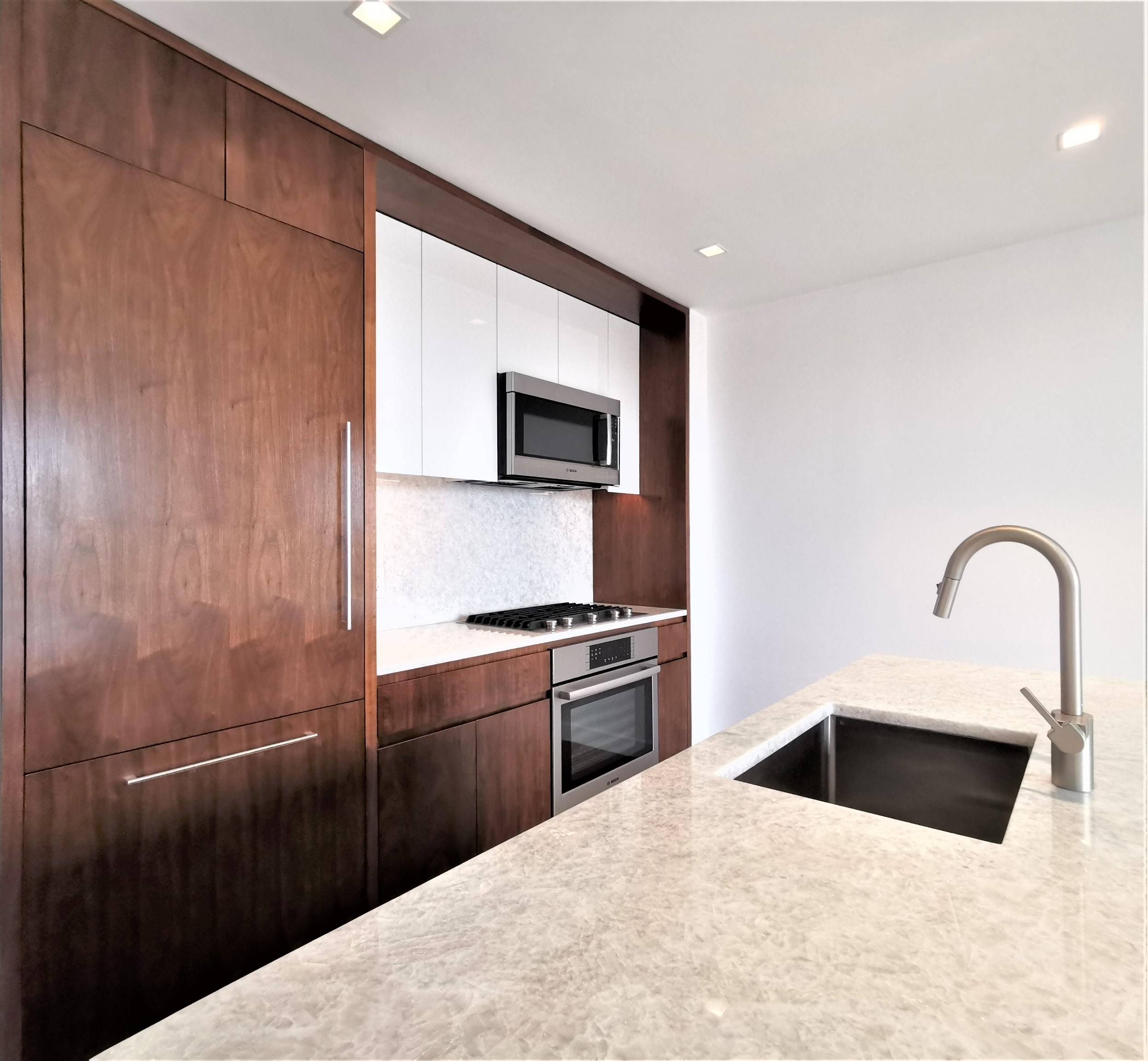 # 250010311 - For Rent in JERSEY CITY - Downtown NJ