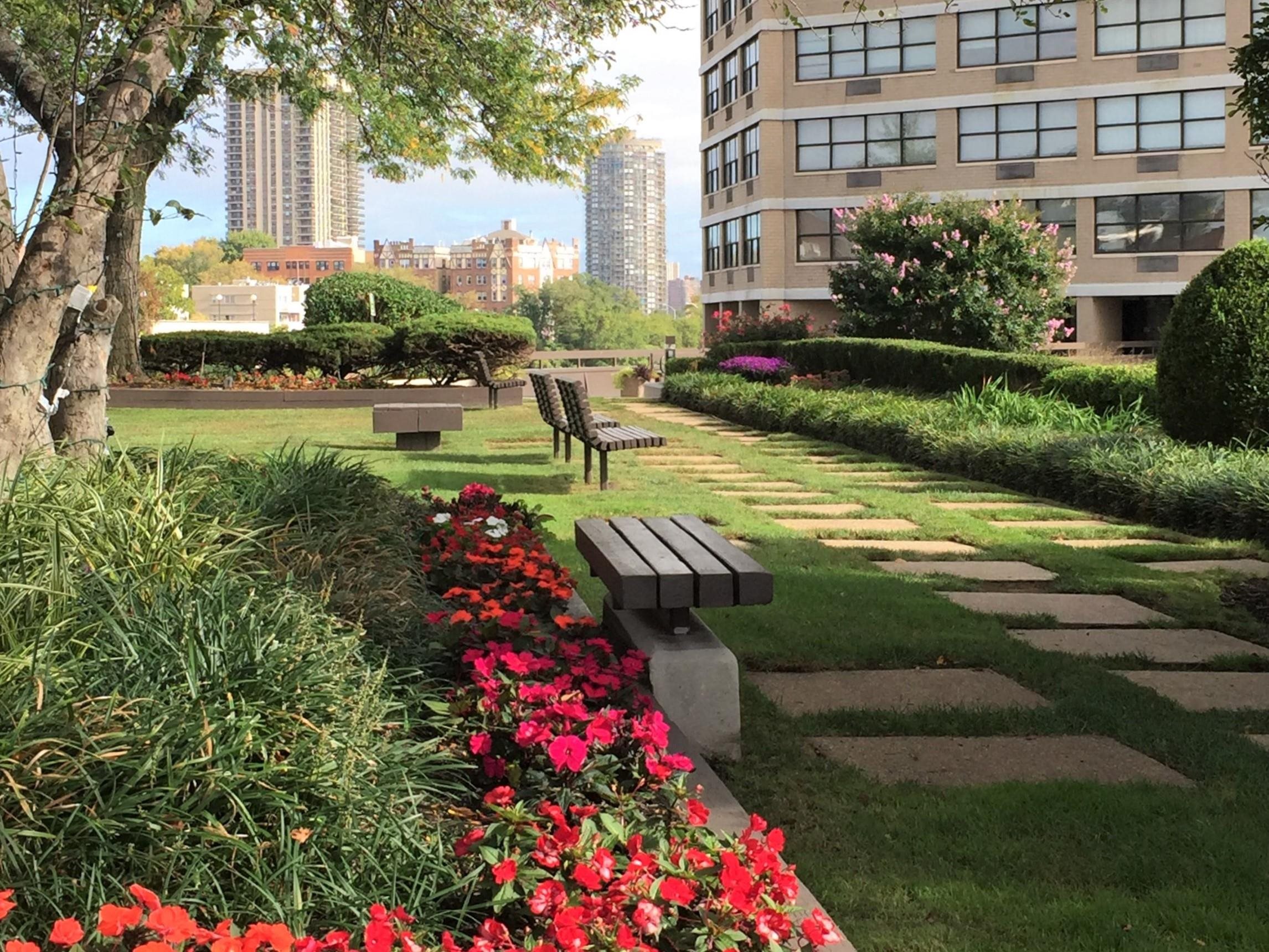 # 250010360 - For Rent in Guttenberg NJ