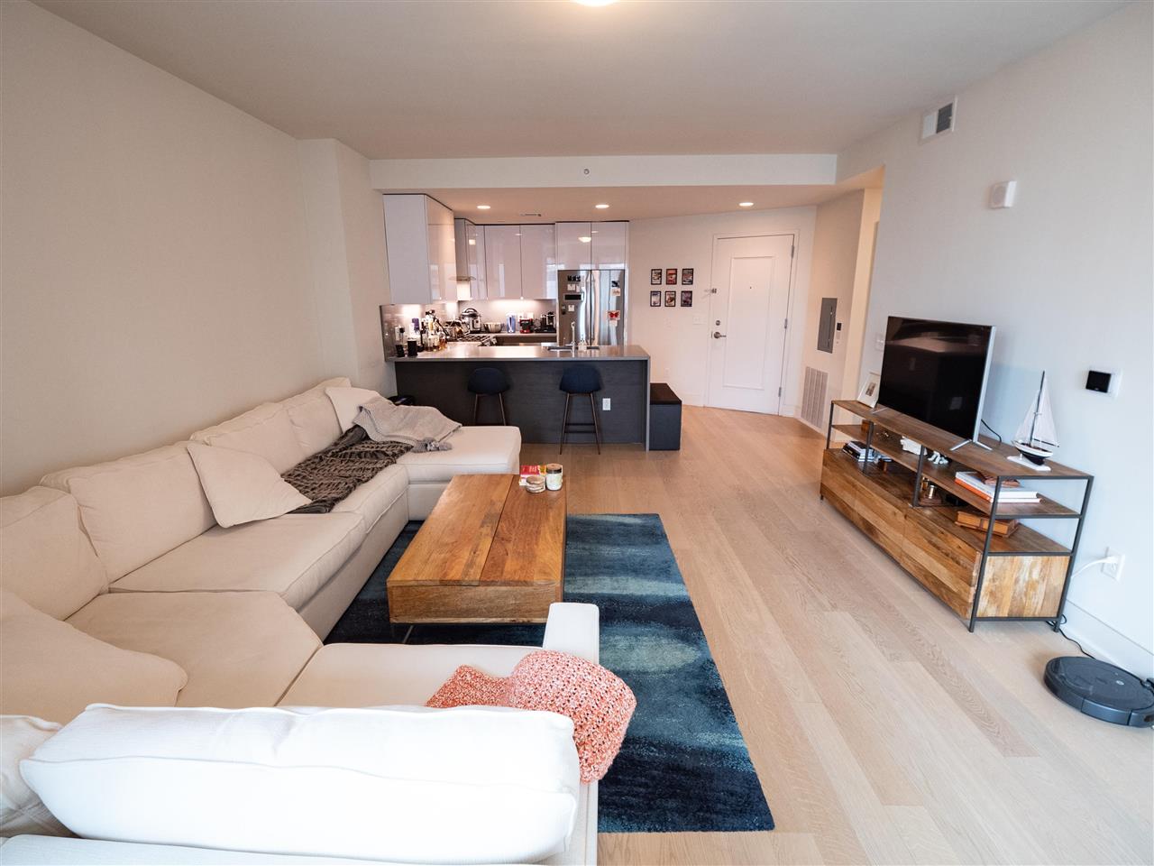 # 250010396 - For Rent in JERSEY CITY - Downtown NJ